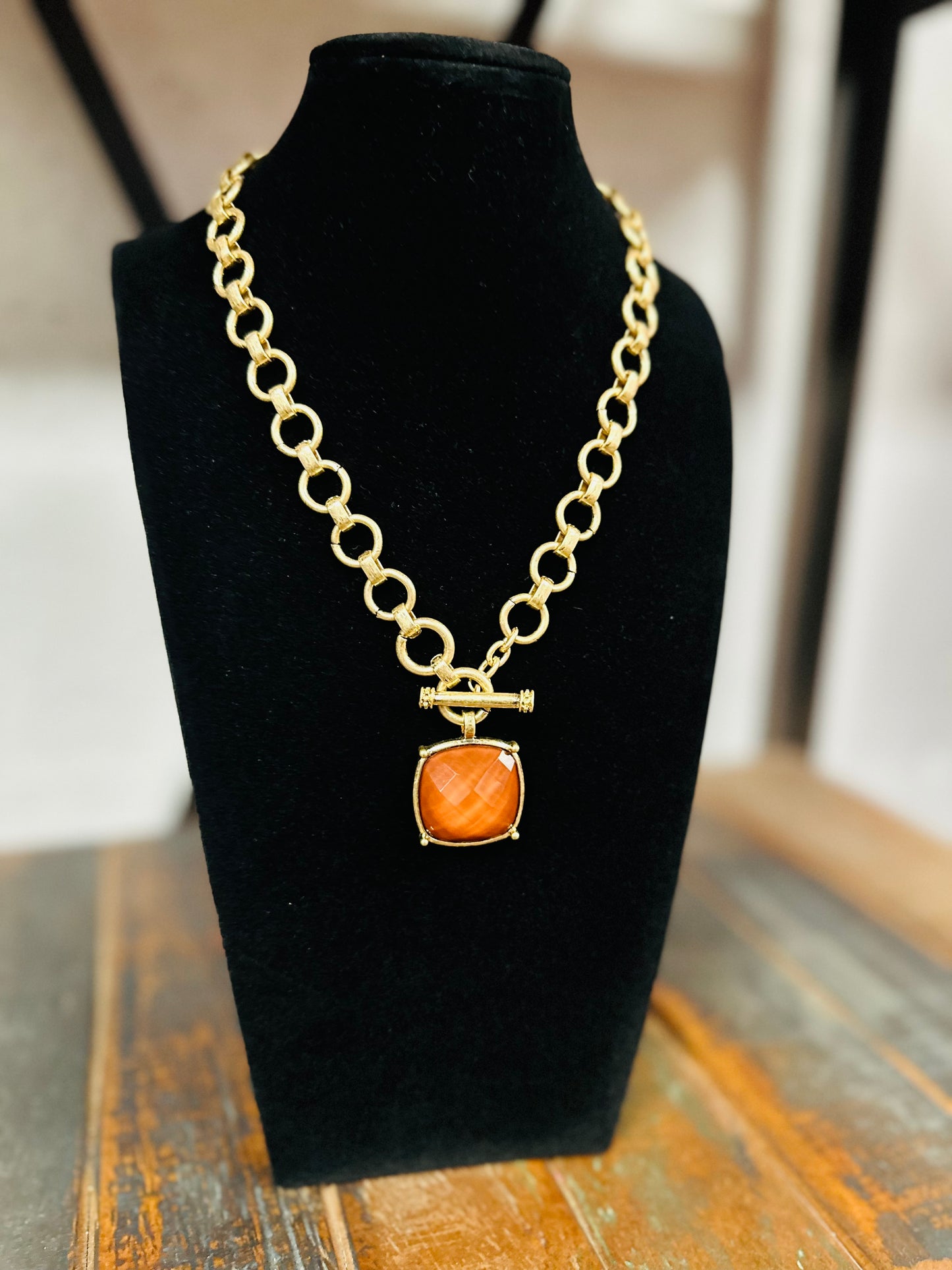 Brown Square Stone Pendant Necklace