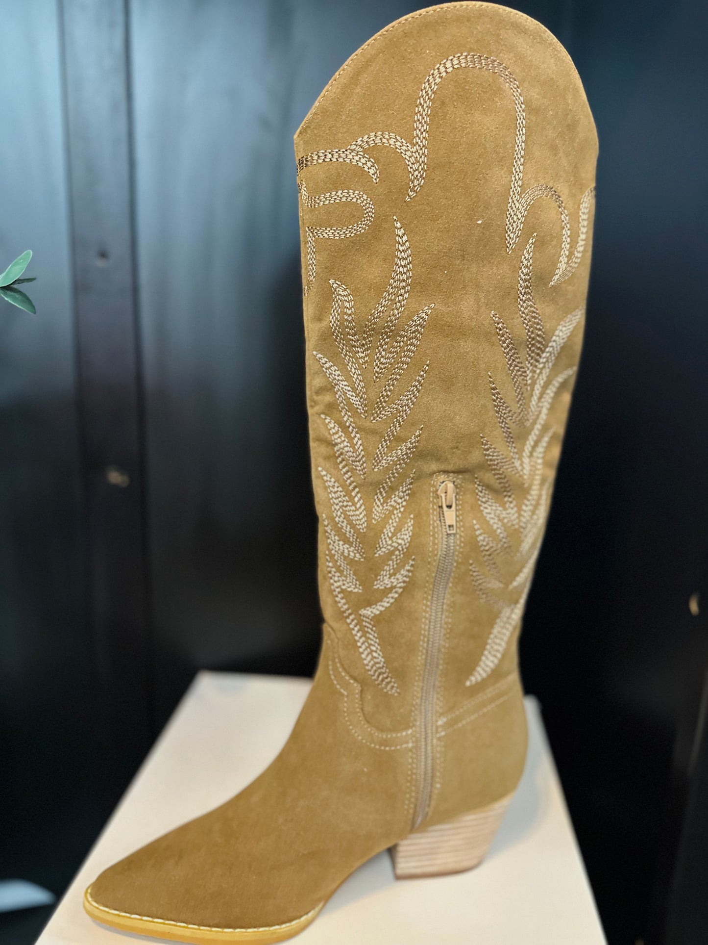 The Samara Brown Western Boot