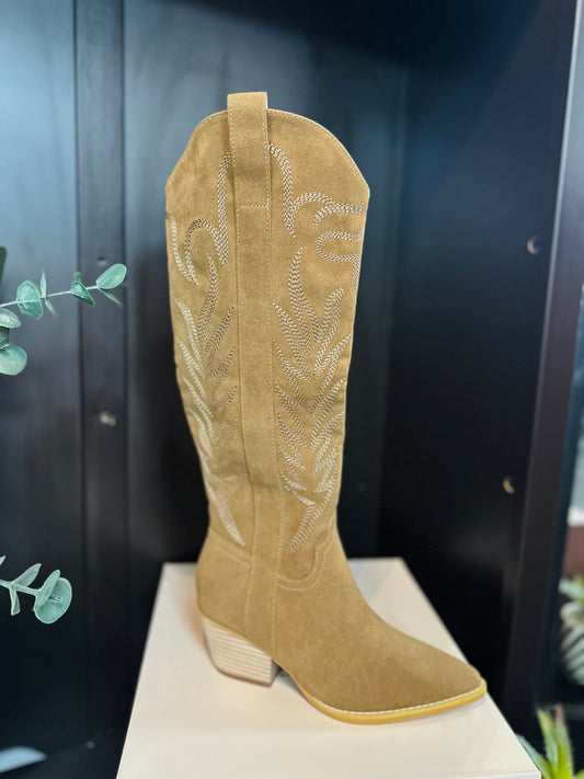 The Samara Brown Western Boot
