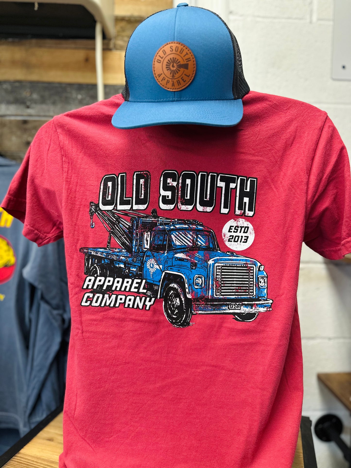 Old School Tow Short Sleeve Tee
