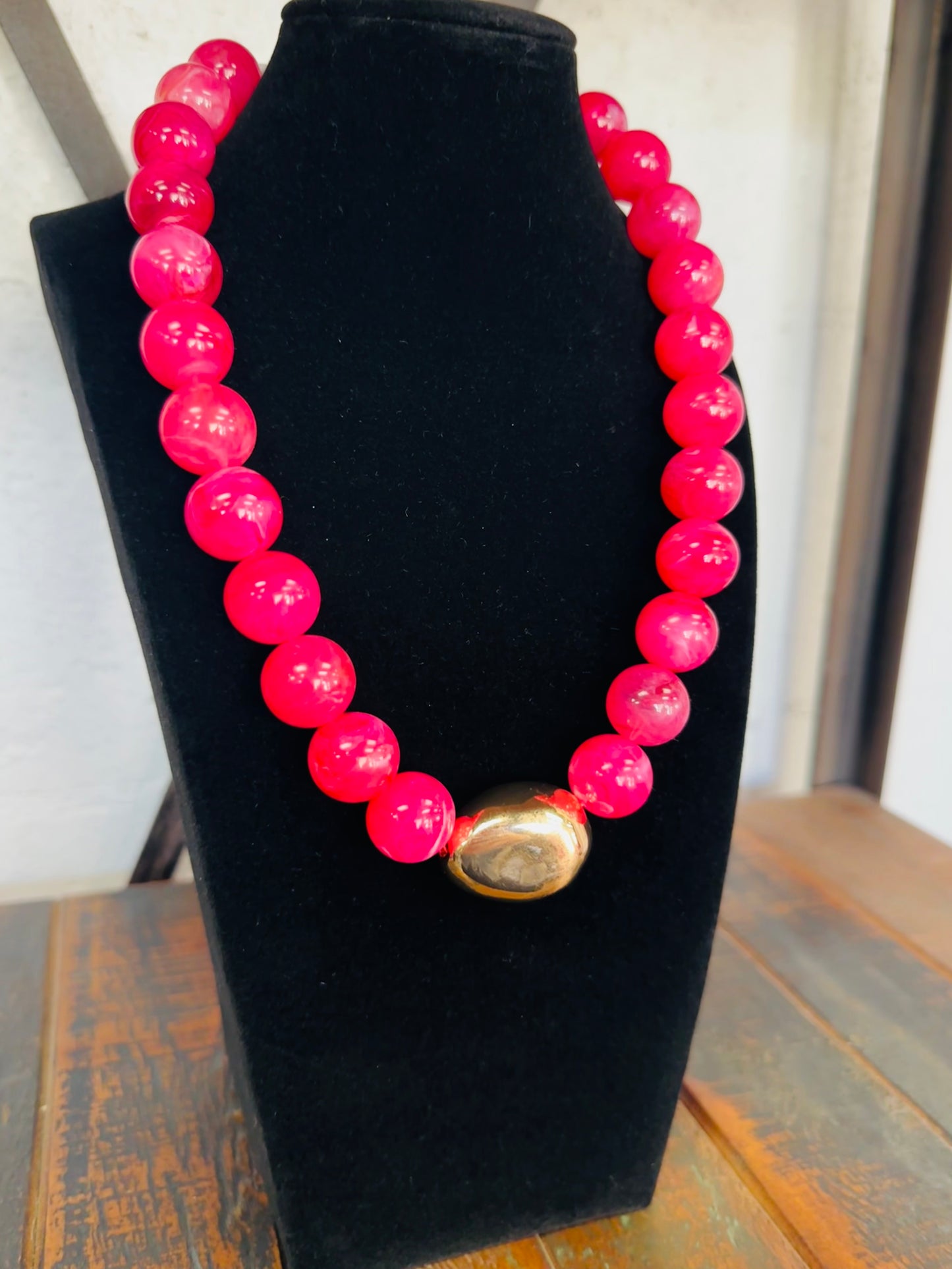 Fuchsia Marble Beaded Necklace