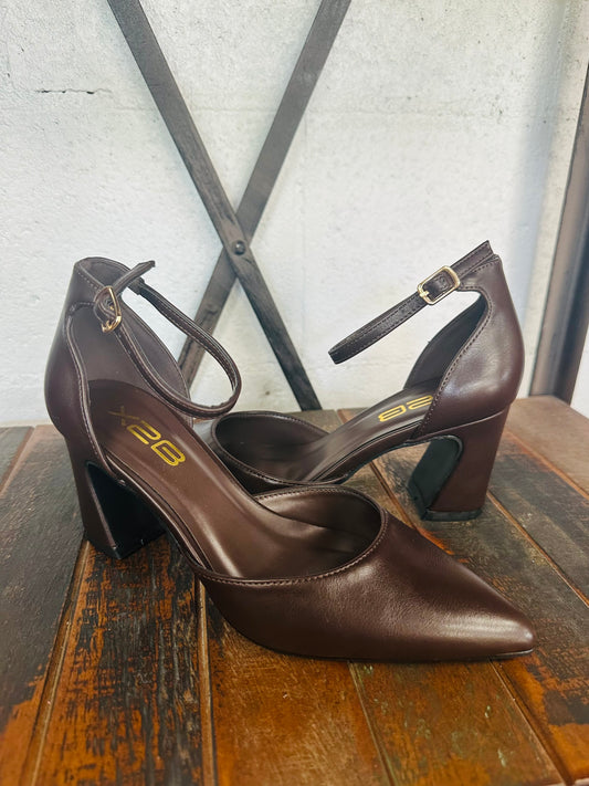 The Cresa Brown Block Heel Pumps