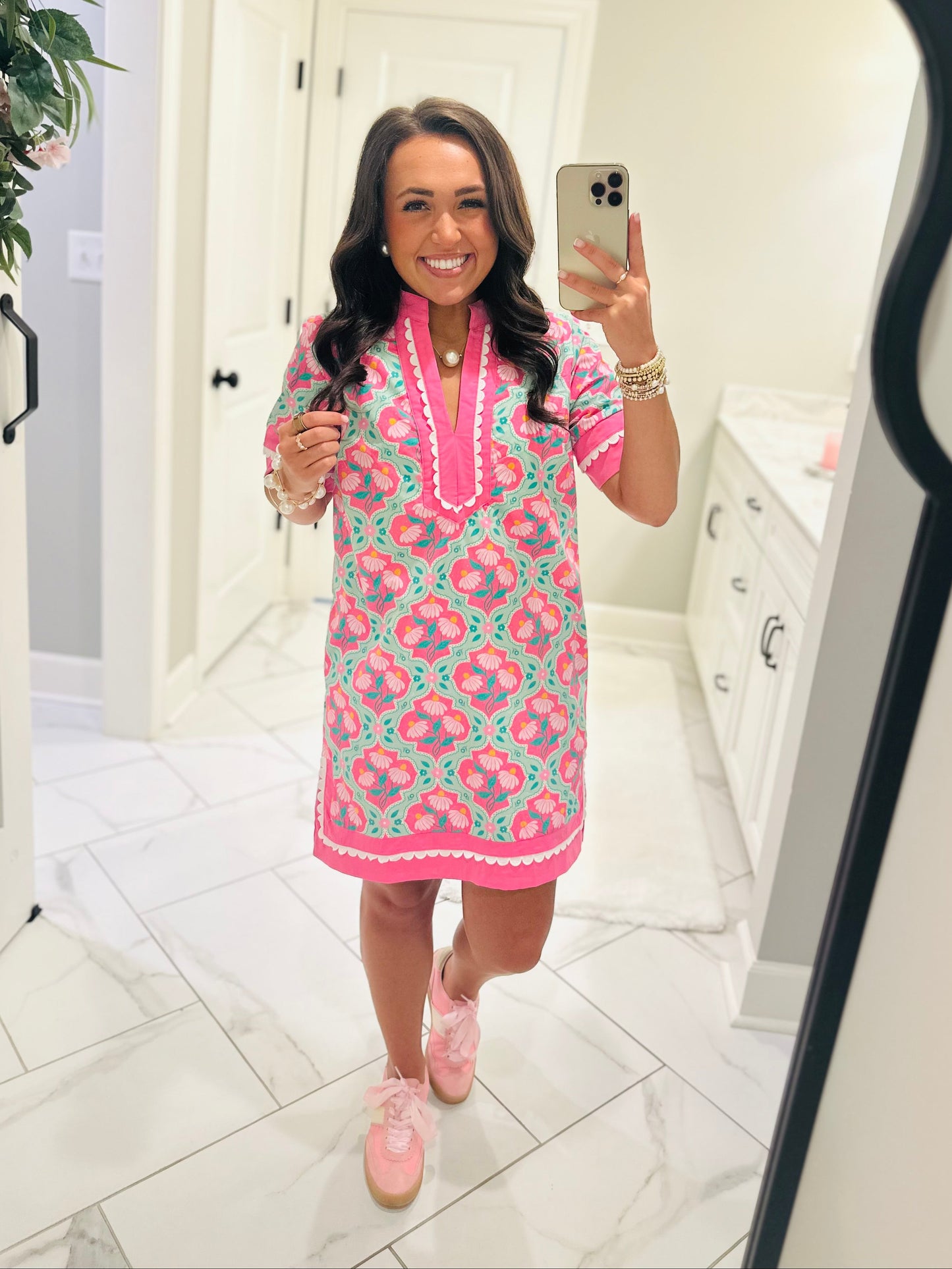 The Emma Pink Floral Shift Dress