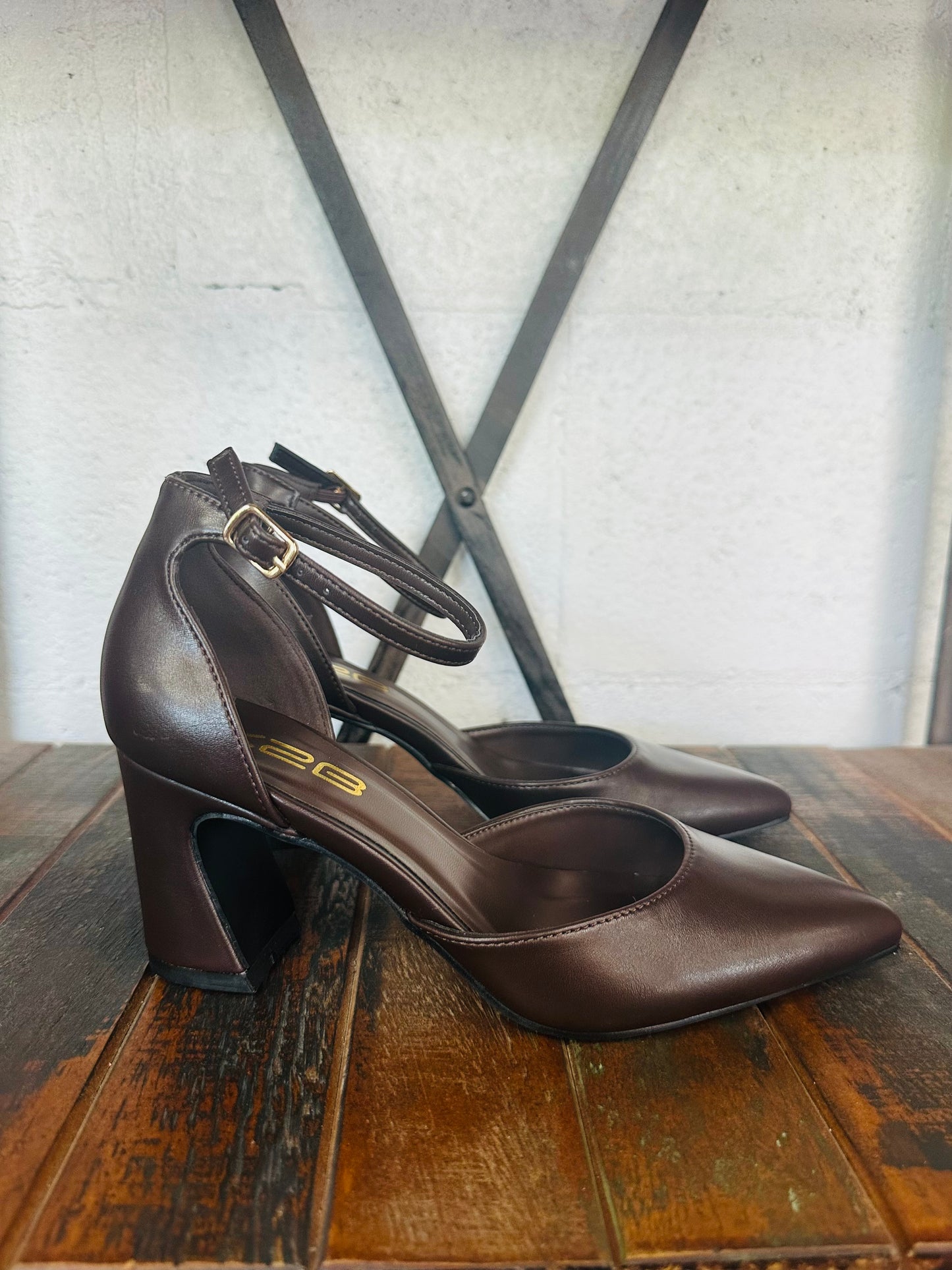 The Cresa Brown Block Heel Pumps