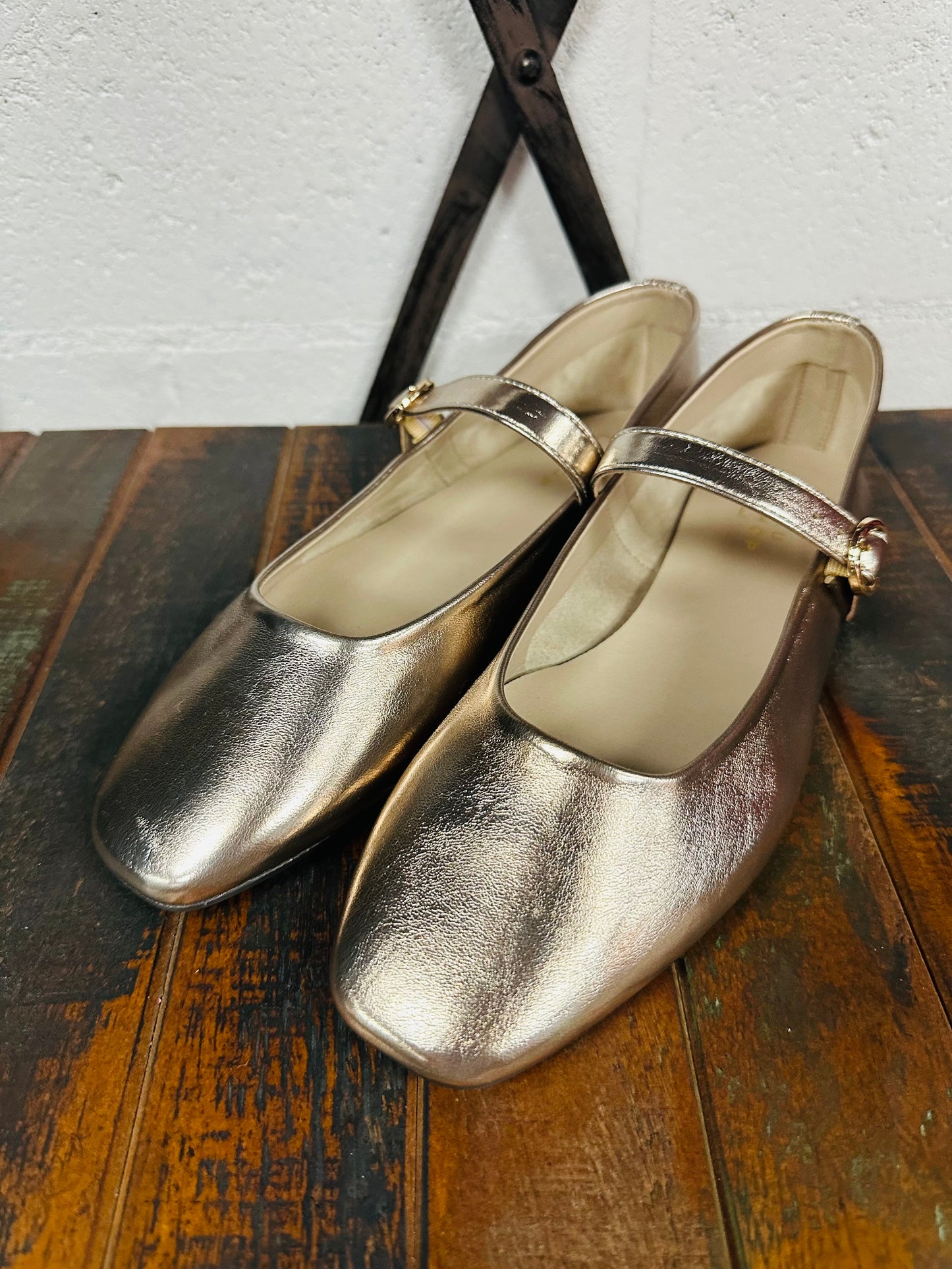 The Annabelle Gold Mary Jane Flat