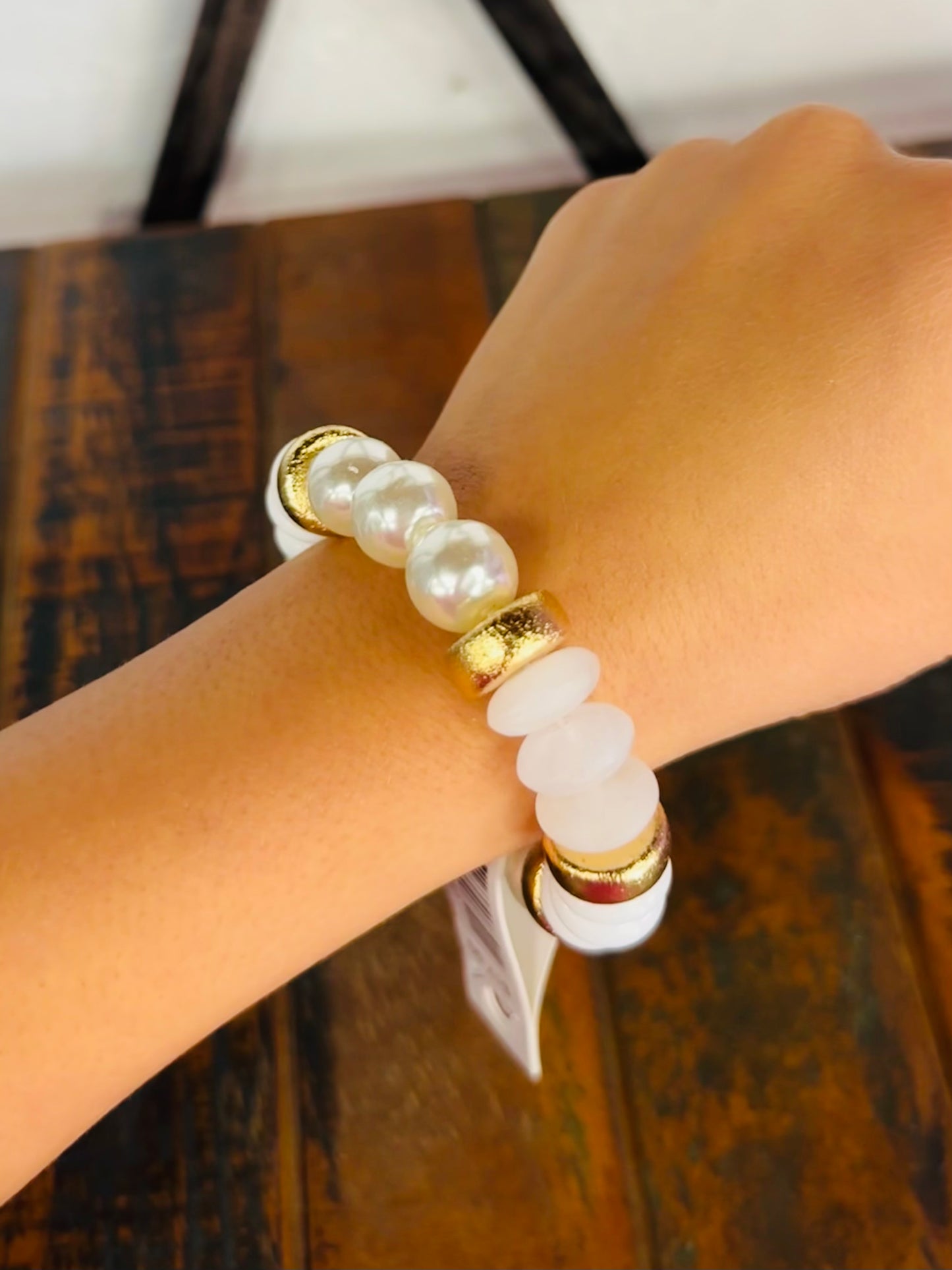White + Gold Pearl Bead Bracelet