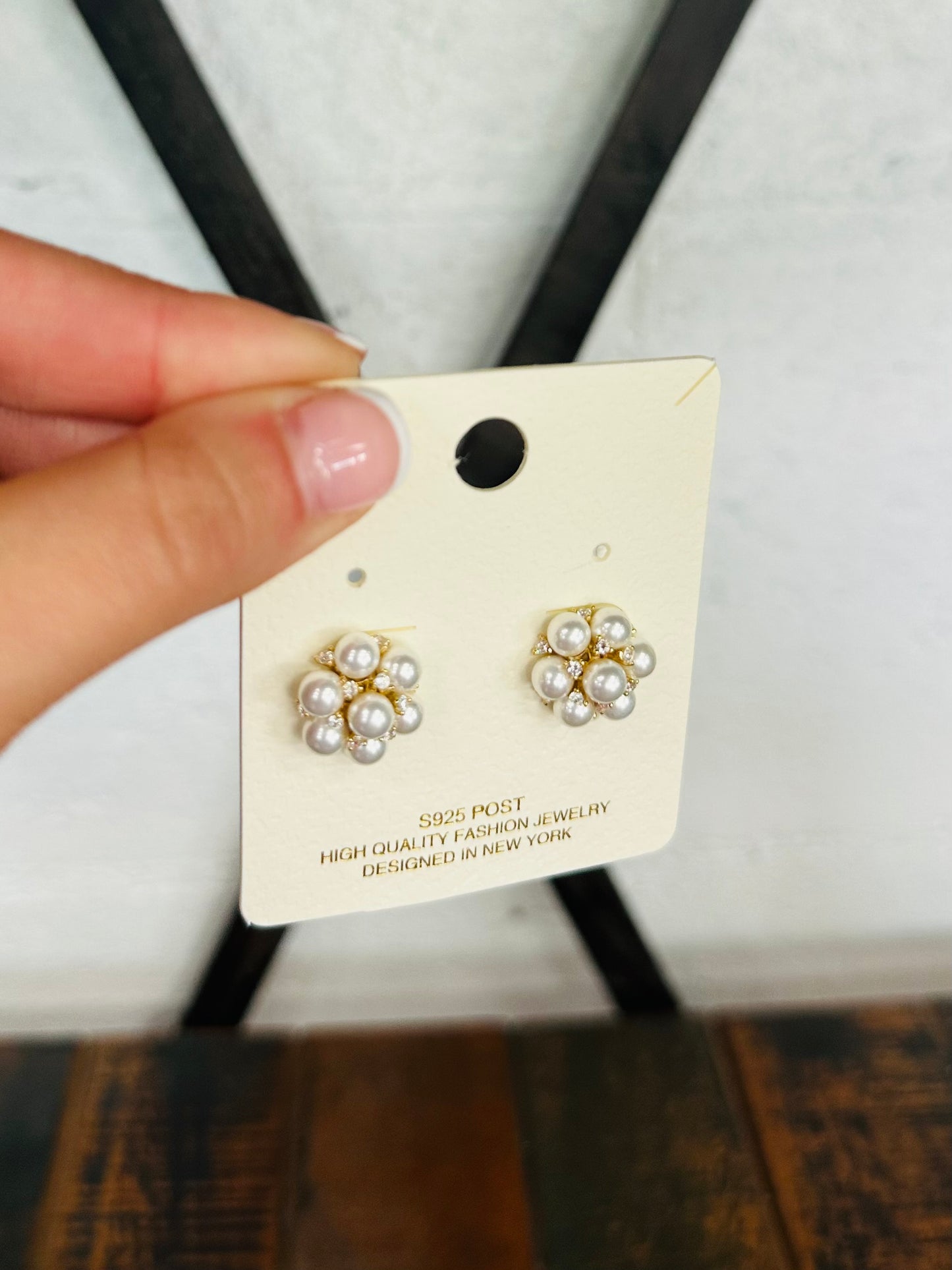 Pearl Round Cluster Stud Earring