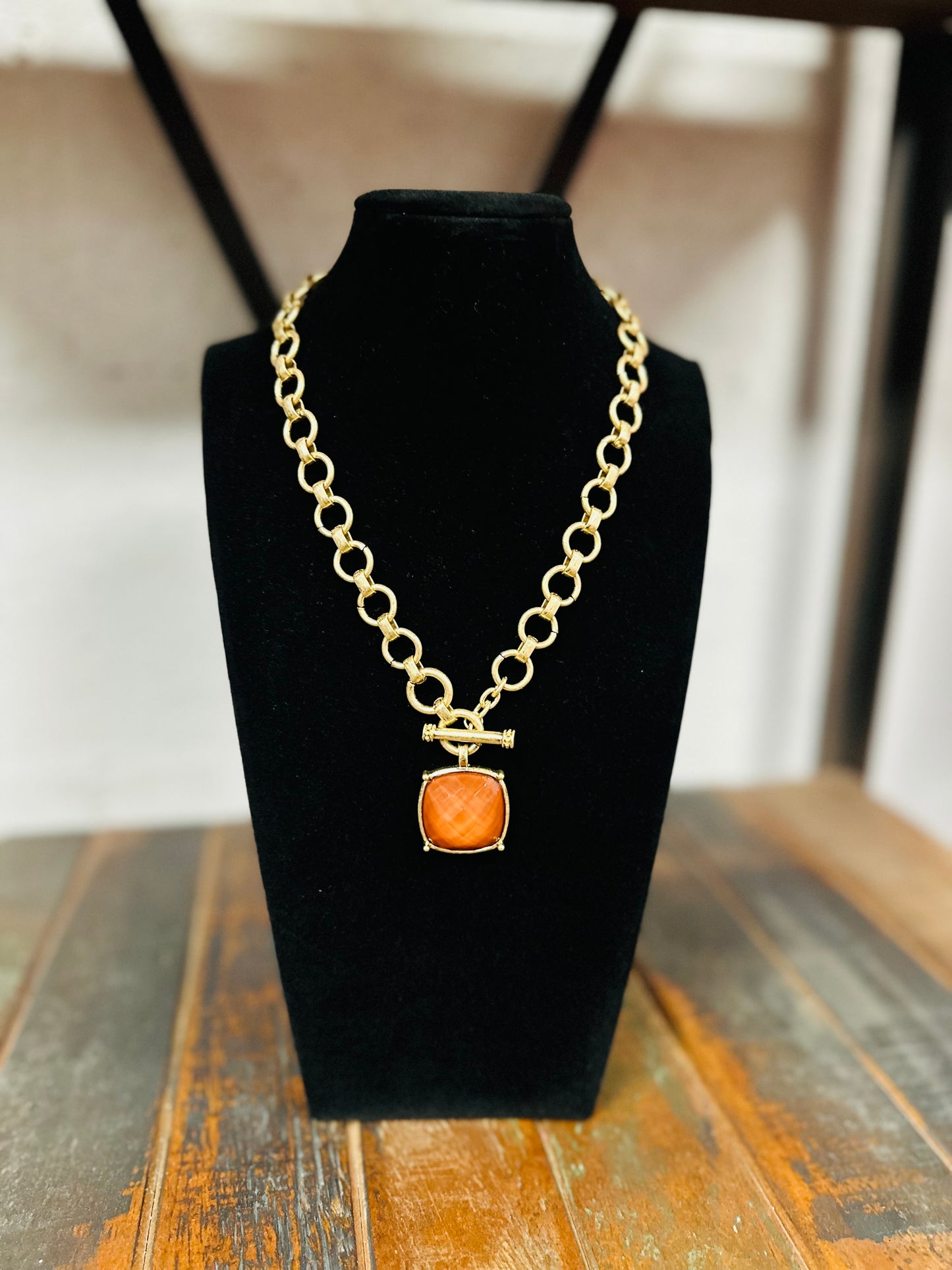 Brown Square Stone Pendant Necklace