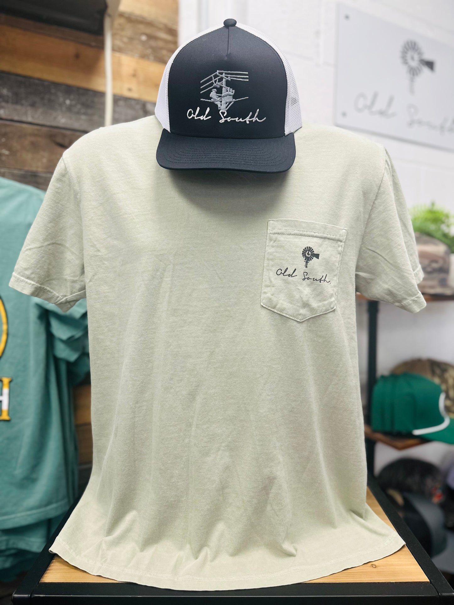 Lineman Bucket Short Sleeve Tee