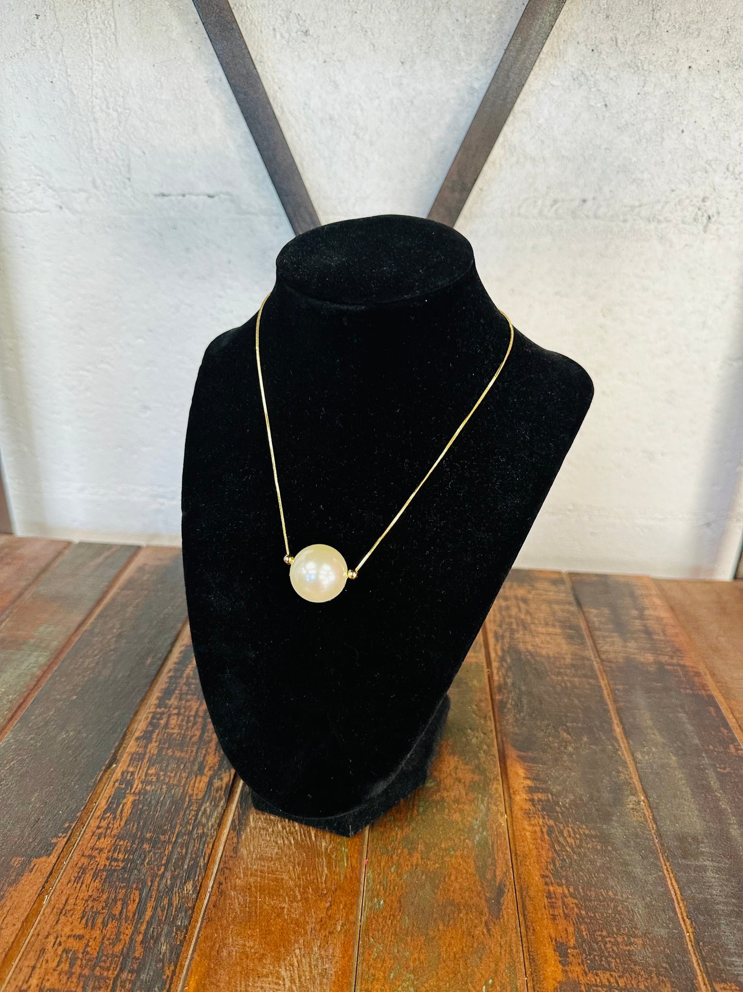 Big Pearl Statement Pendant Necklace