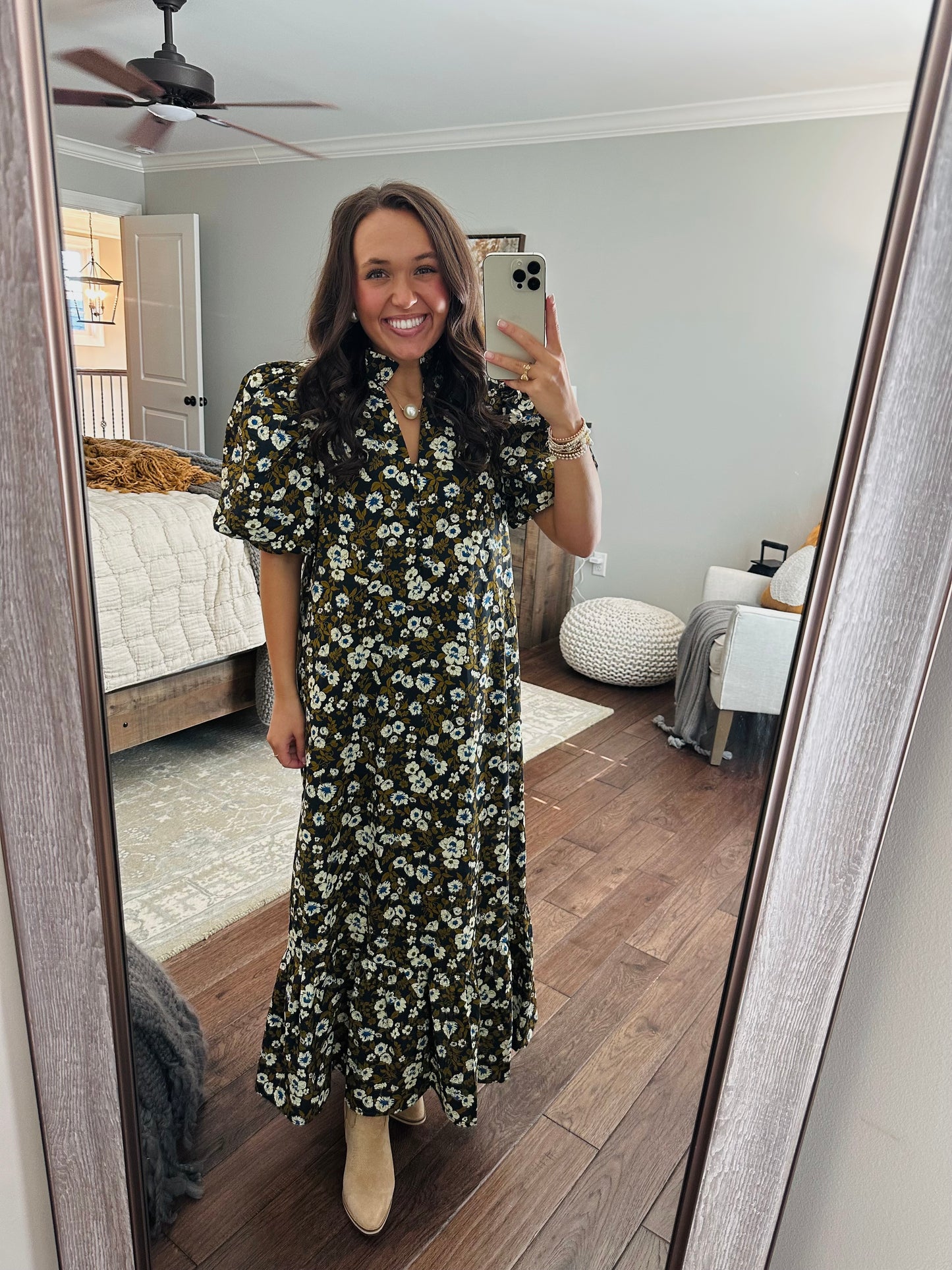 The Mila Navy Floral Maxi Dress