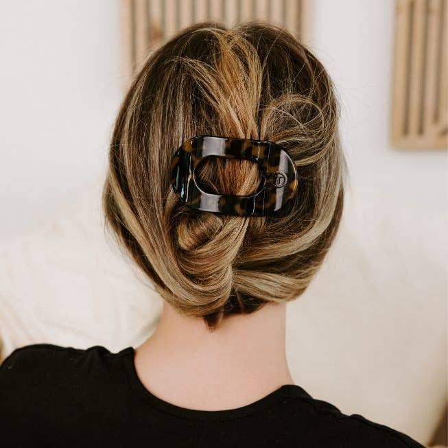 Tortoise Round Flat Hair Clip