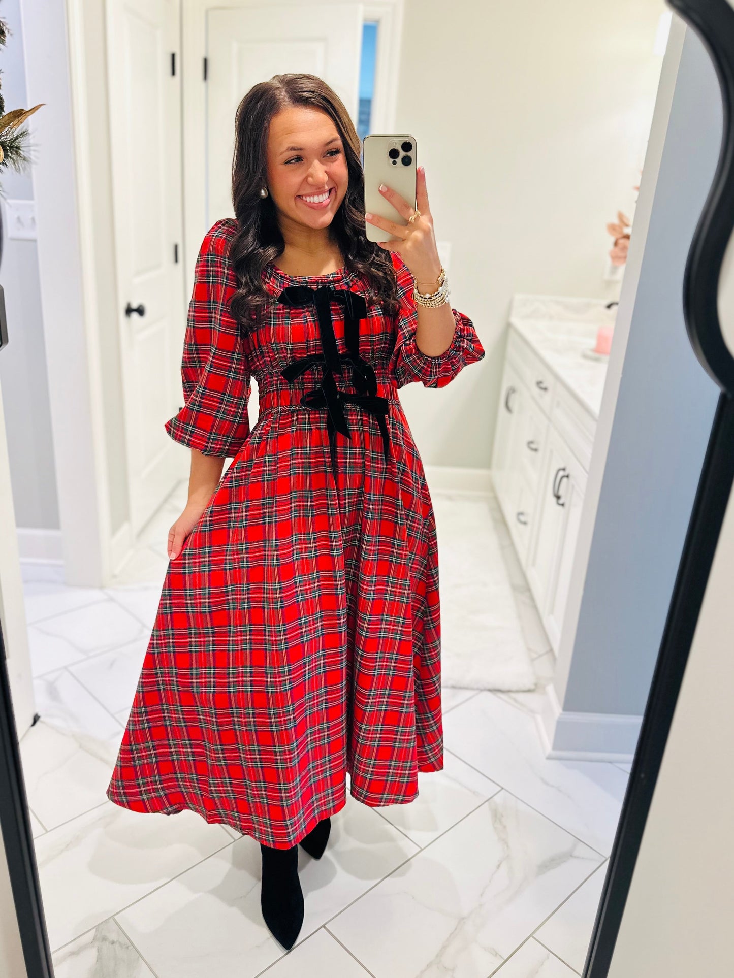 The Eve Red Holiday Plaid Bow Midi Dress