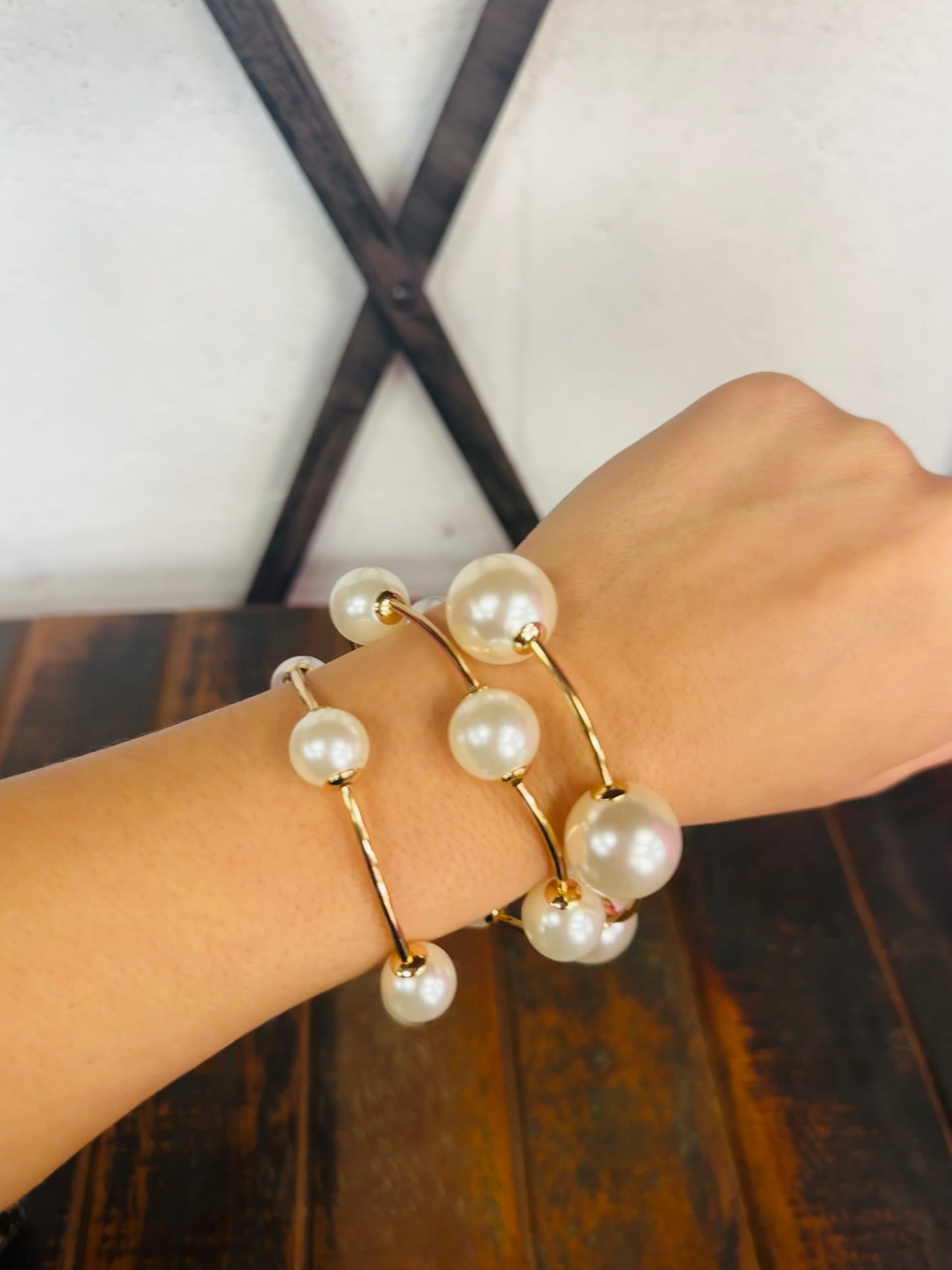 Chunky Pearl Bracelet Set