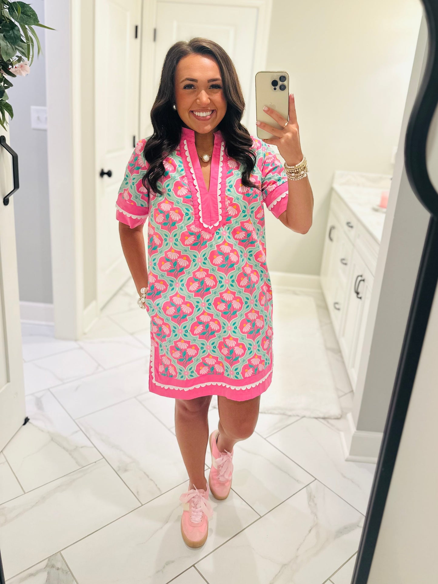 The Emma Pink Floral Shift Dress