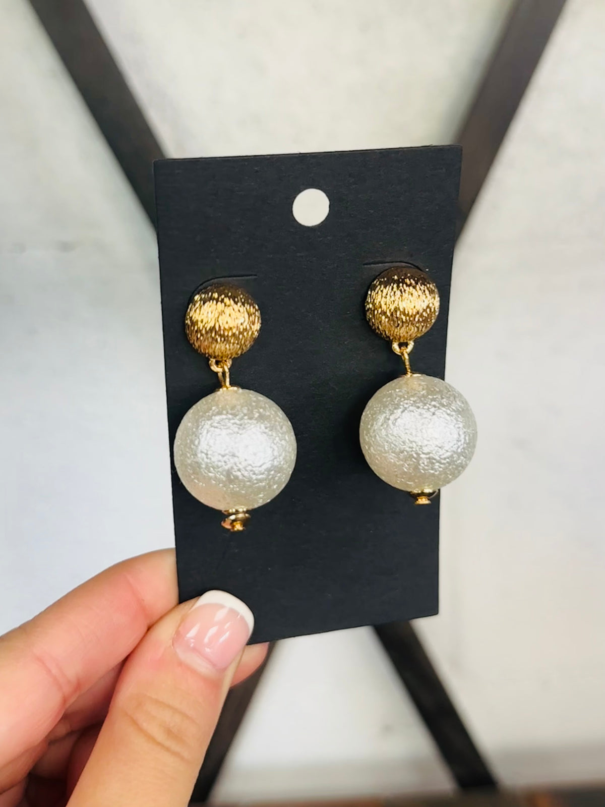 Elegant Pearl Dangle Earring