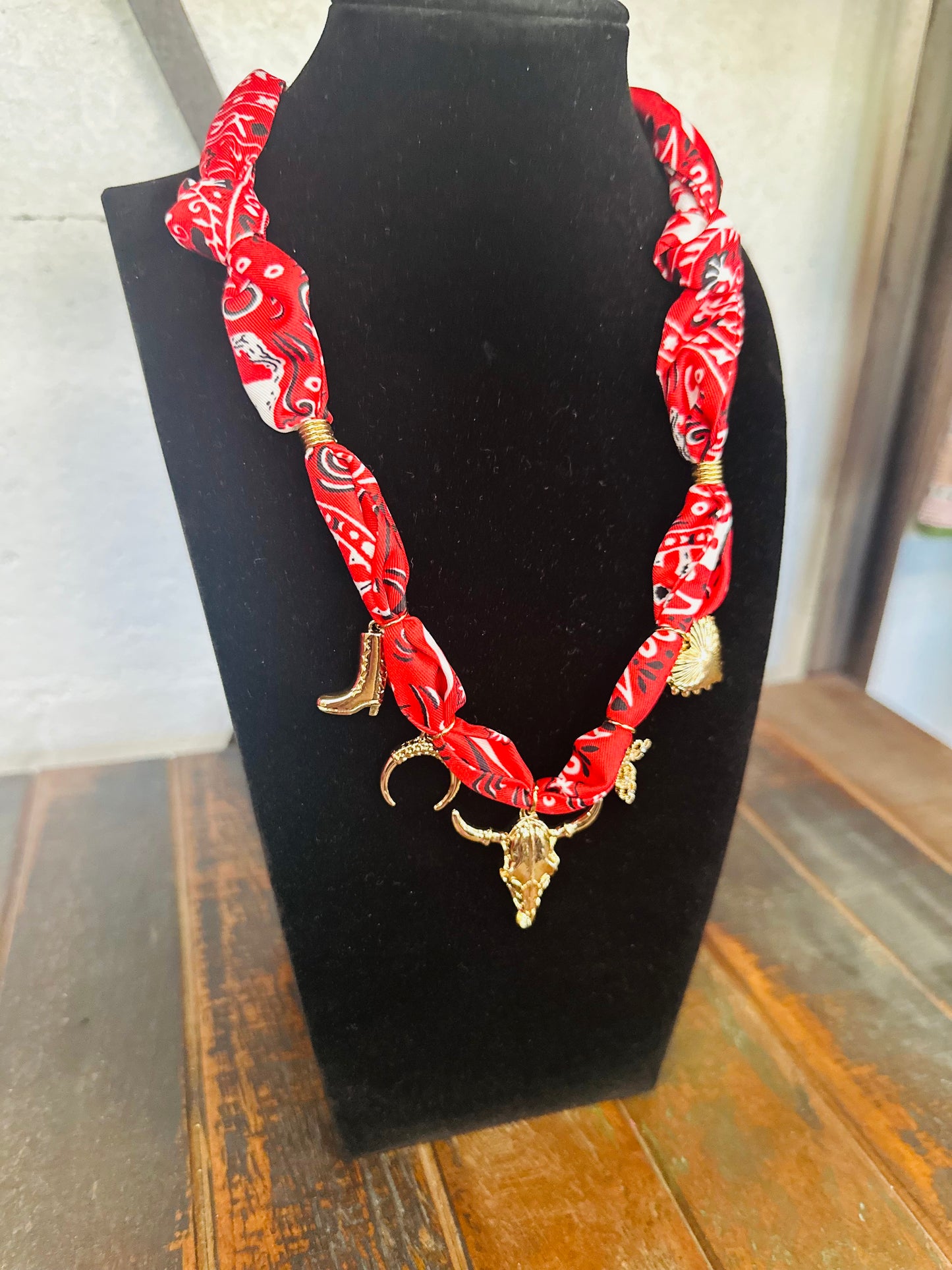 Western Steer Gold Charm Scarf Necklace - Red