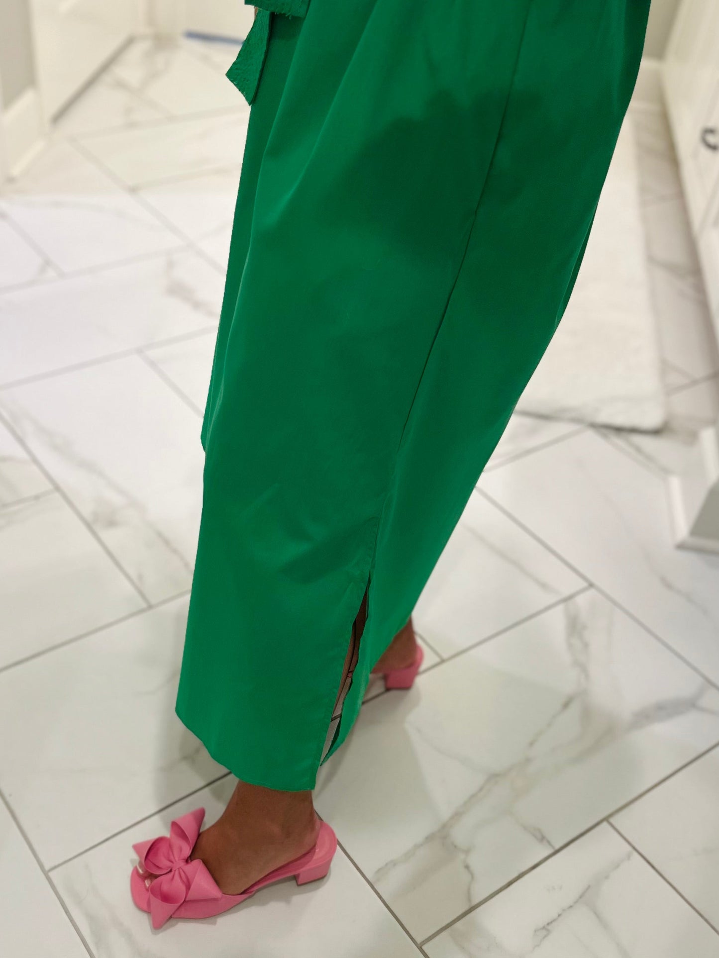 The Kaia Kelly Green Midi Dress