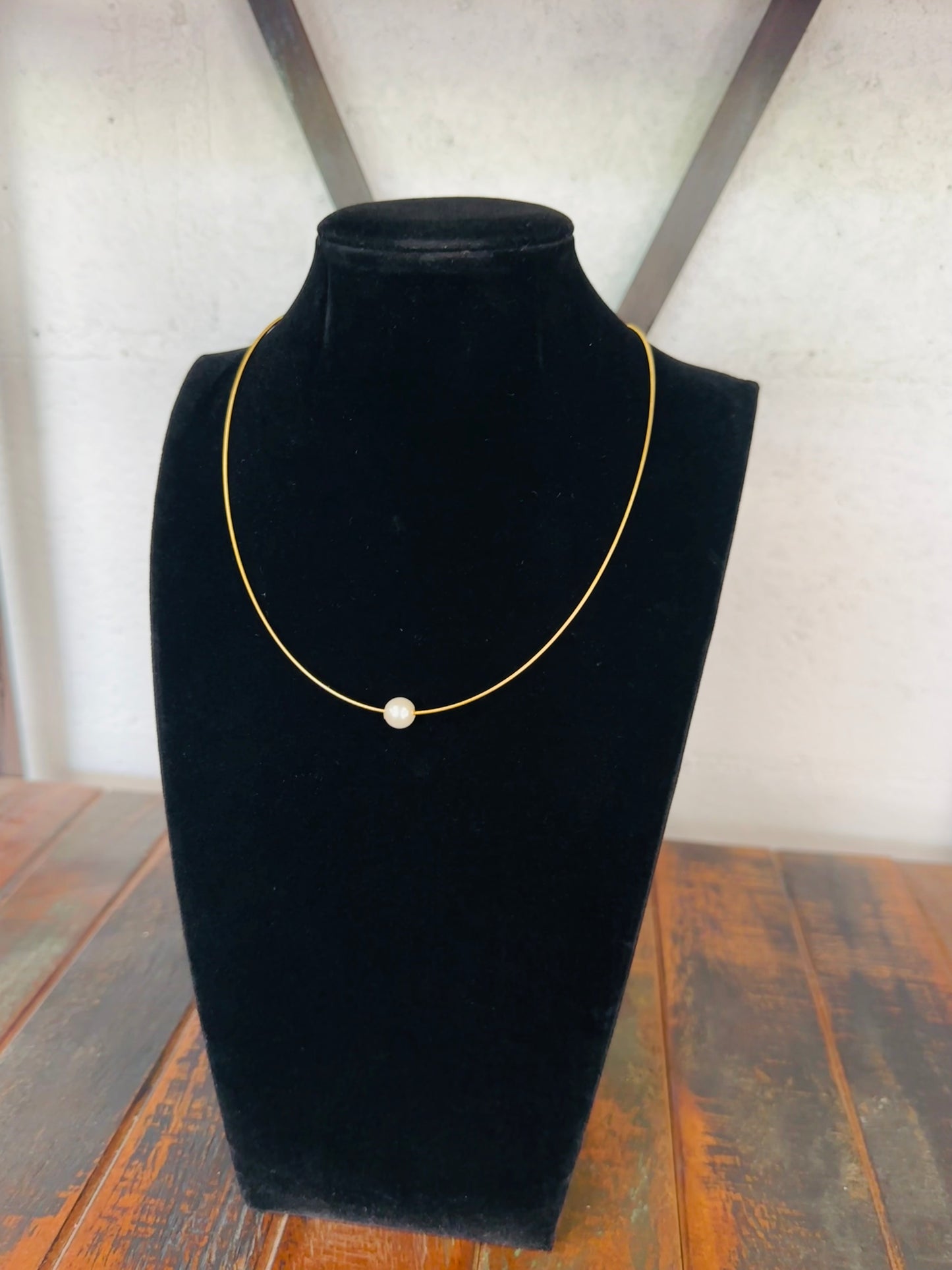 8mm Pearl Statement Pendant Necklace