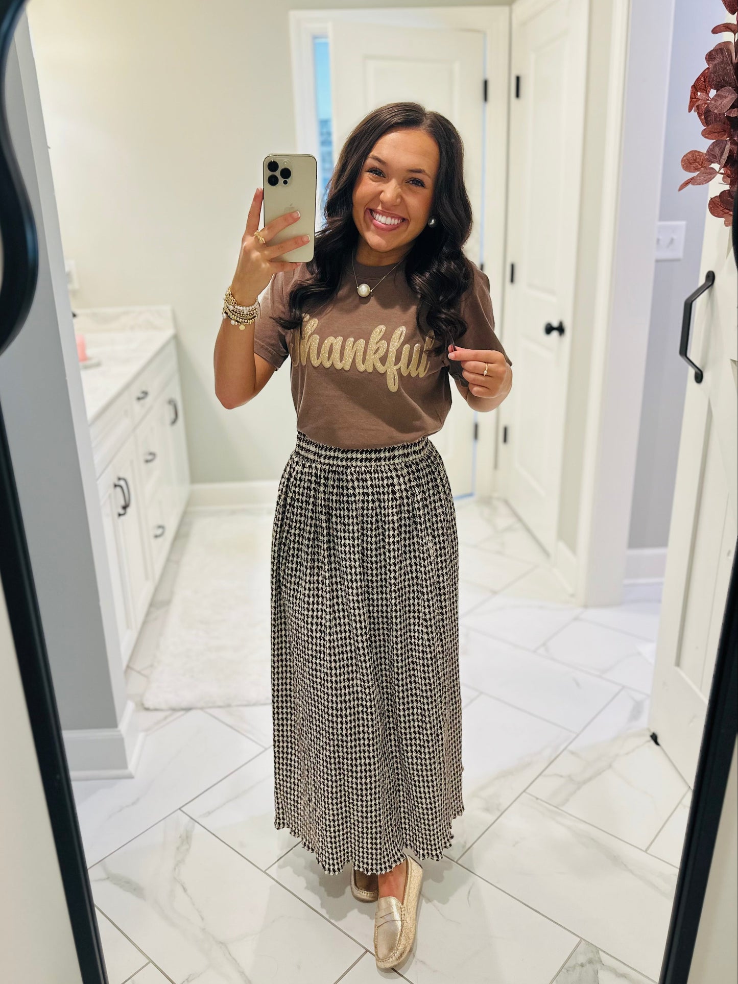 The Gold Glitter Thankful Puff Tee