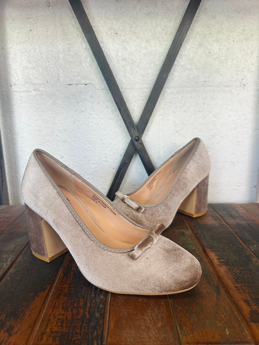 The Palmer Taupe Bow Block Heel Pumps