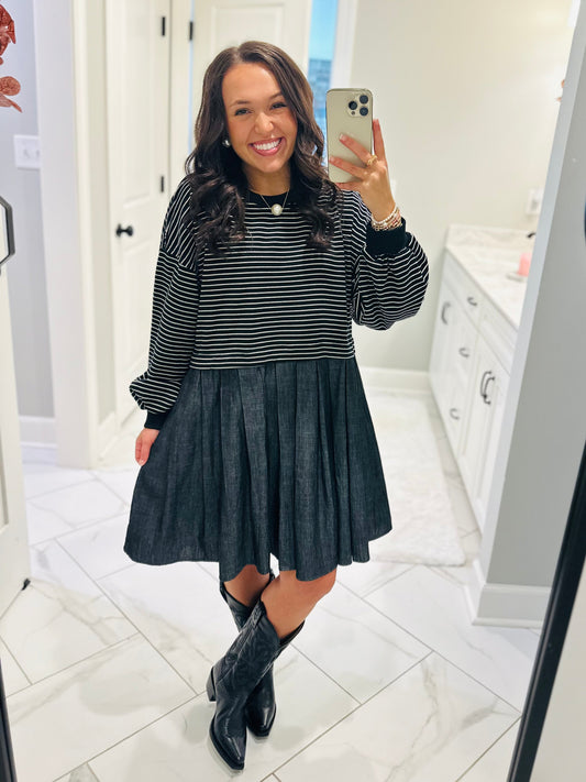 The Ella Long Sleeve Pleated Dress - Black / Denim