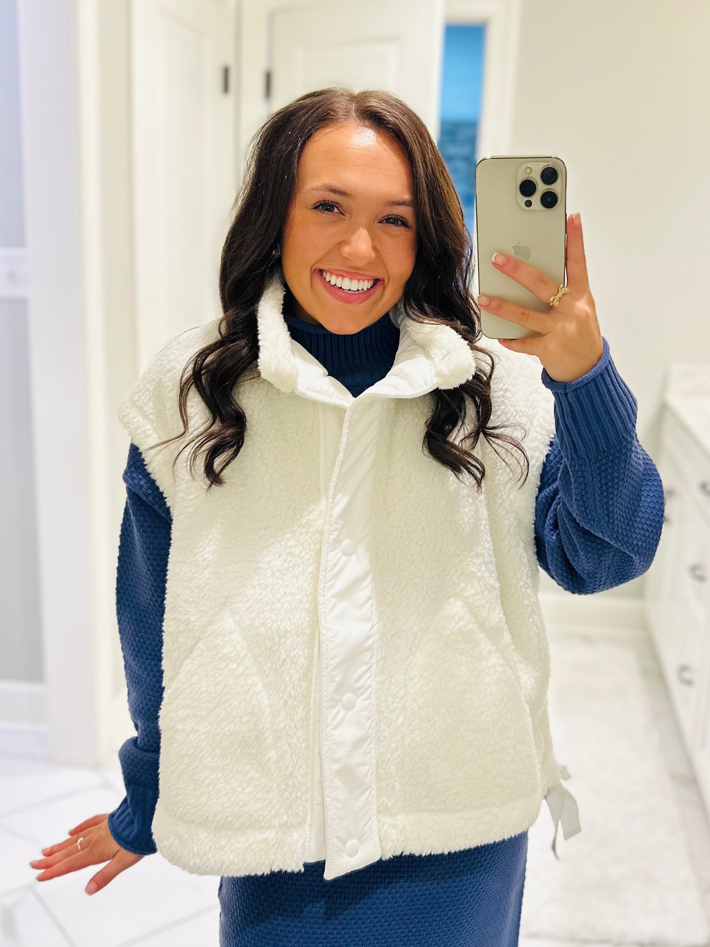 The Cozy White Sherpa Bow Detail Vest