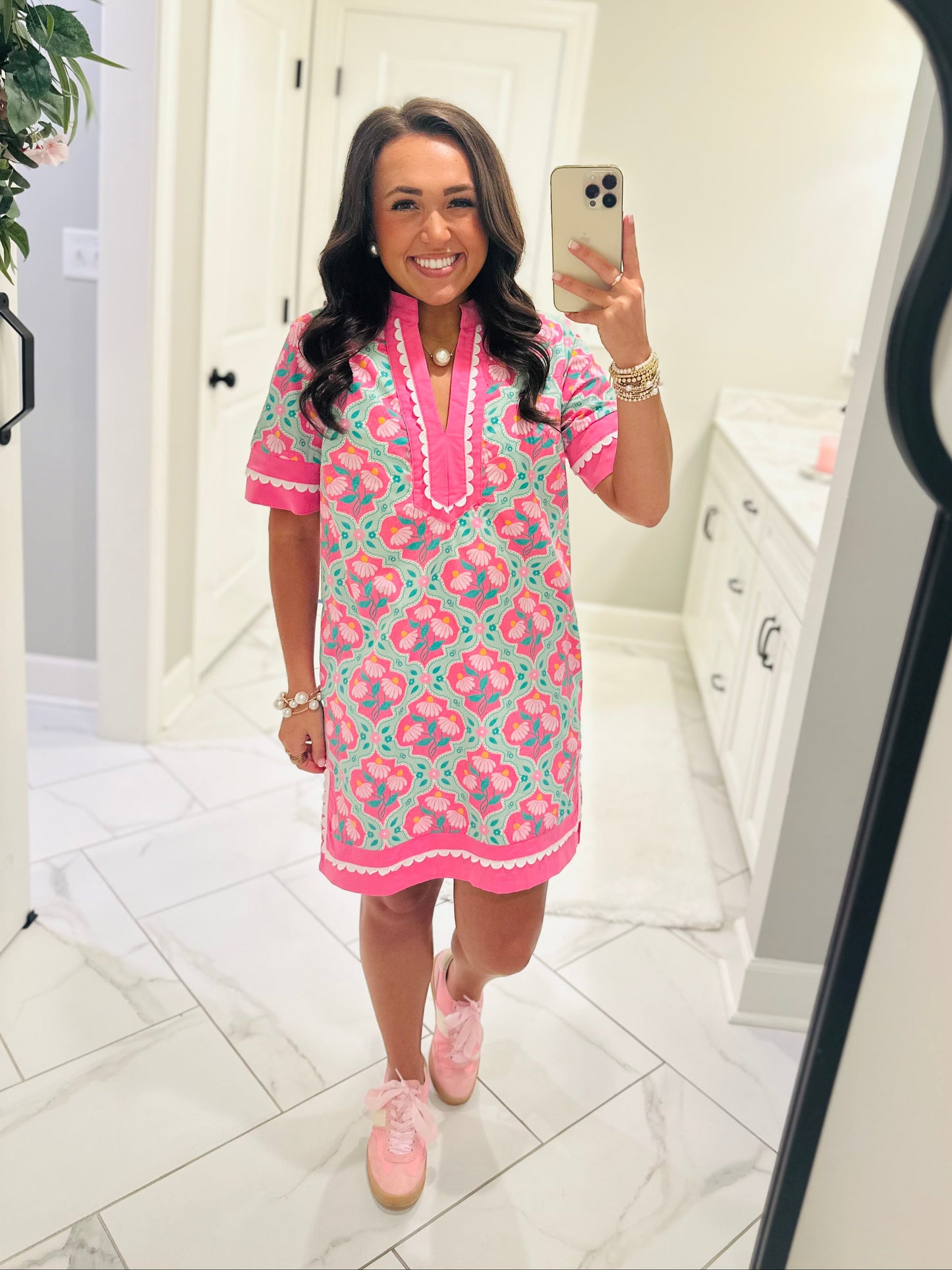 The Emma Pink Floral Shift Dress