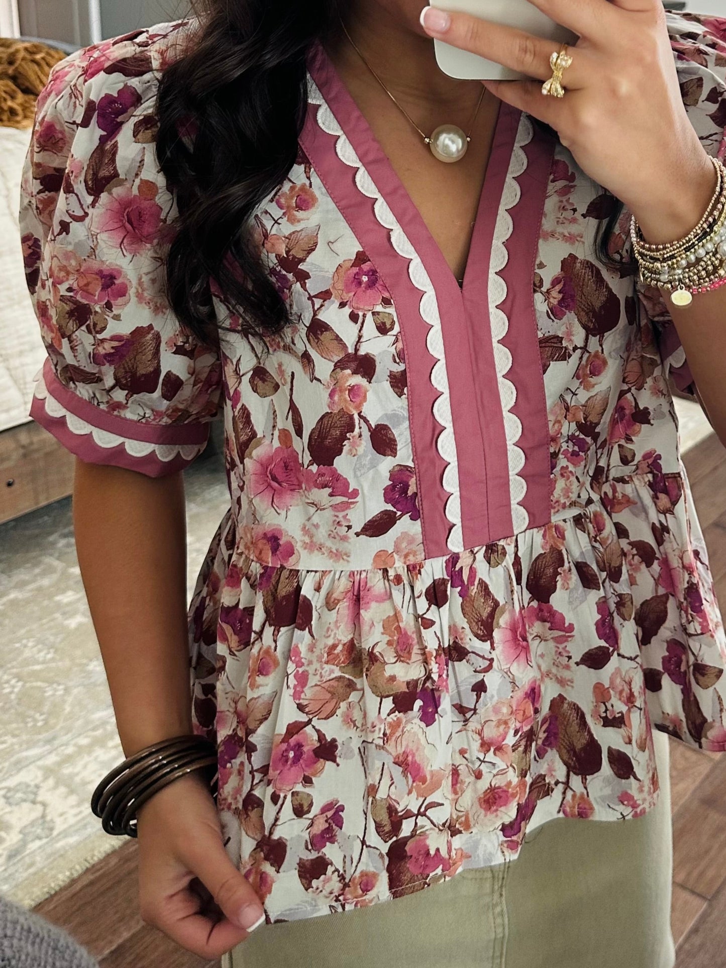 The Mabel Mauve Floral Scallop Trim Top
