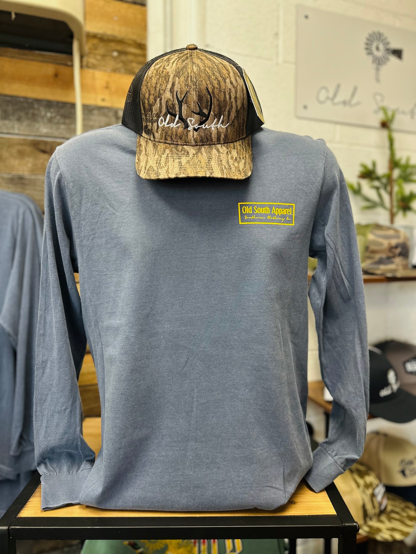 Fighting Bucks Long Sleeve Tee - Denim