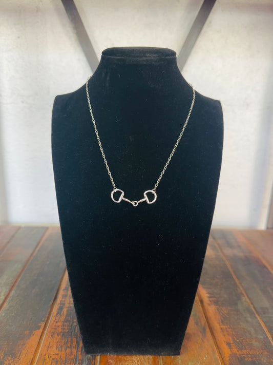 Silver Linked Horsebit Necklace
