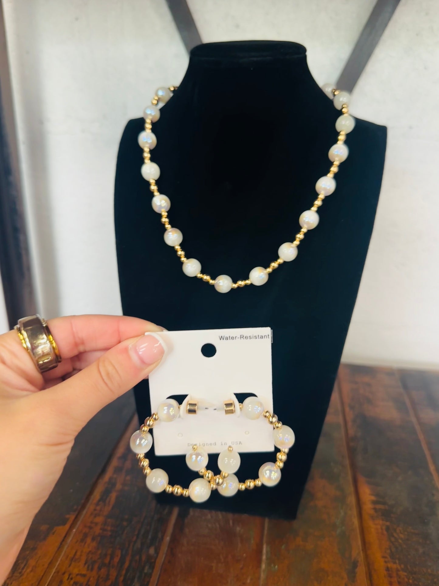 White + Gold Bead Ball Necklace