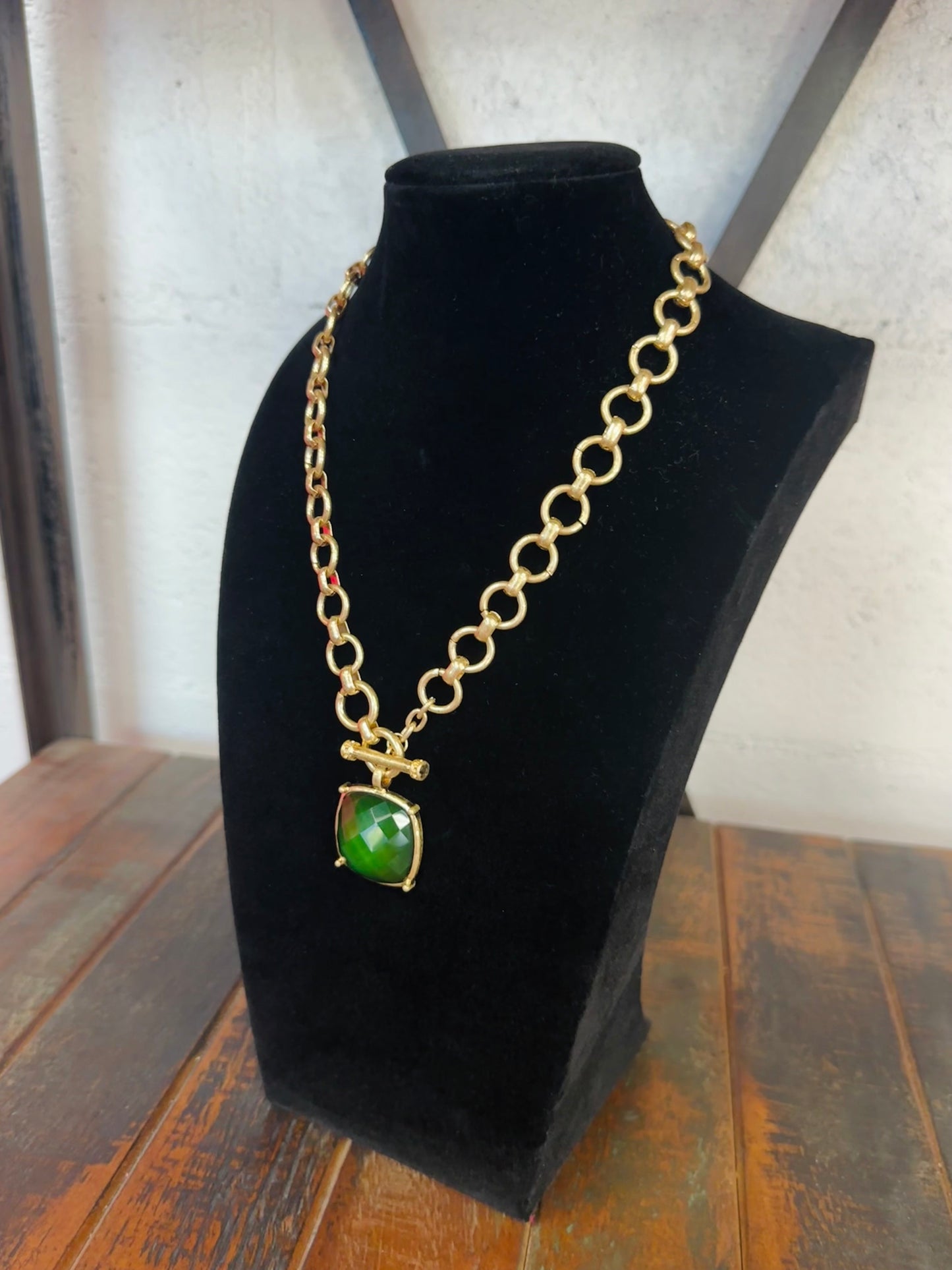 Dark Green Square Stone Pendant Necklace