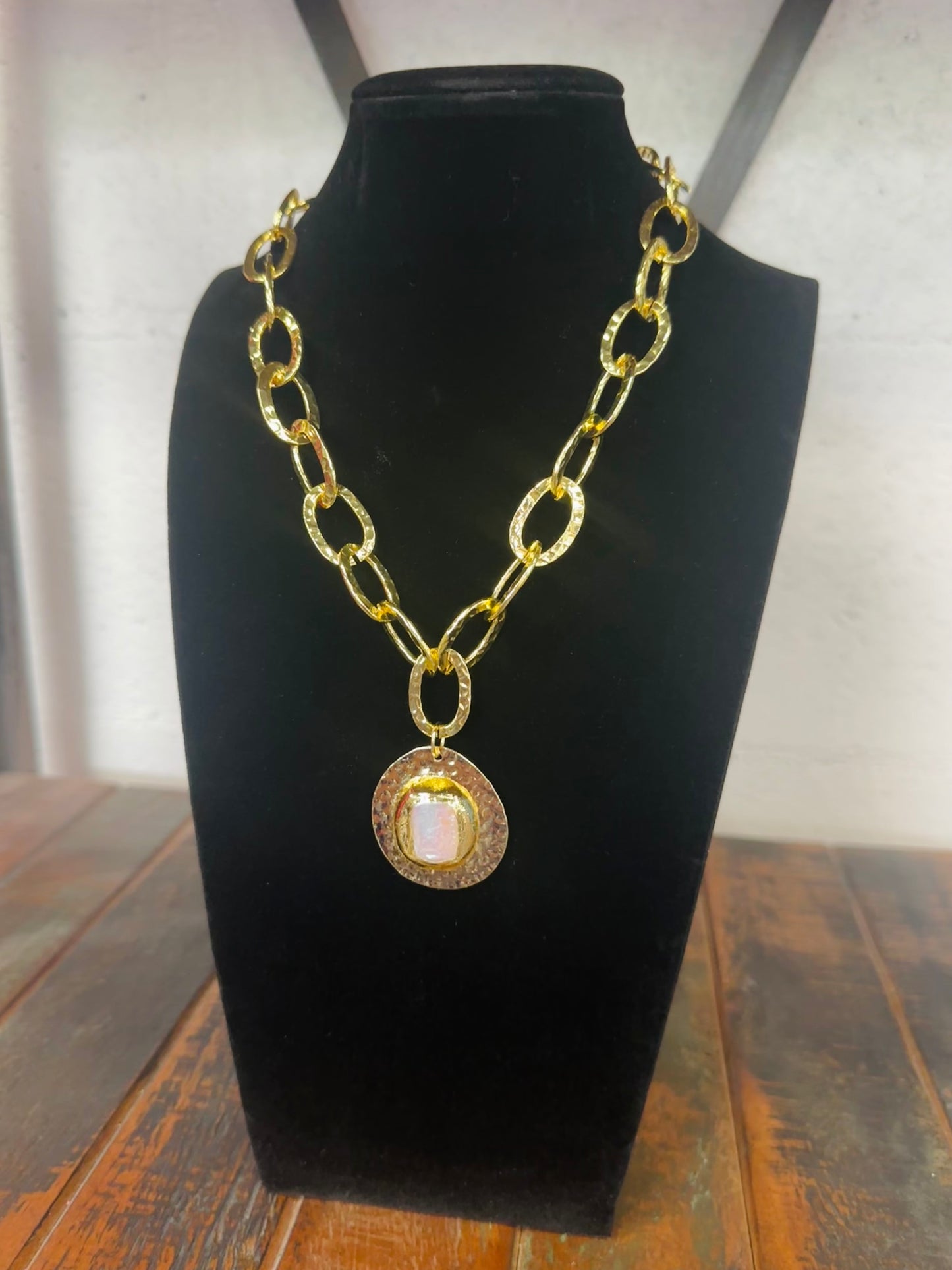18K Gold Dipped Baroque Pearl Pendant Necklace