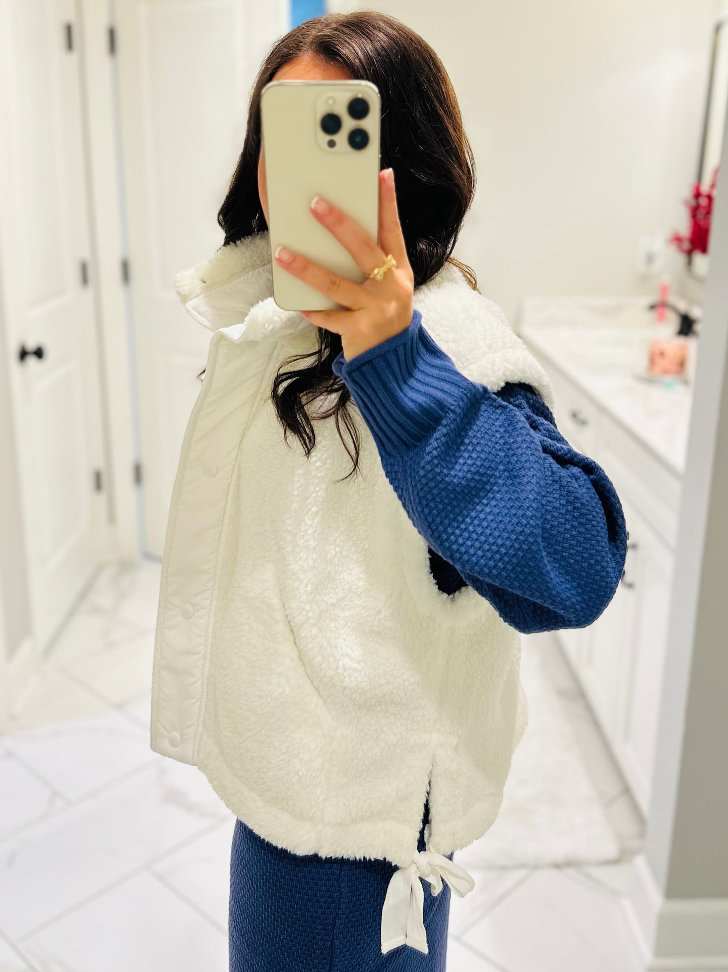 The Cozy White Sherpa Bow Detail Vest