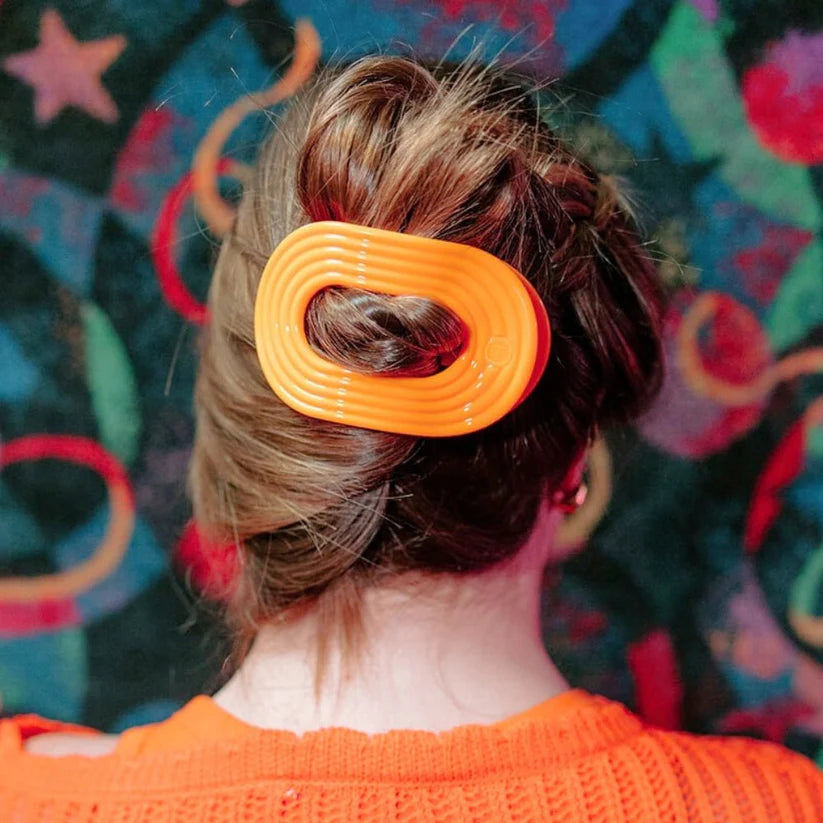 Day Rave Flat Round Hair Clip