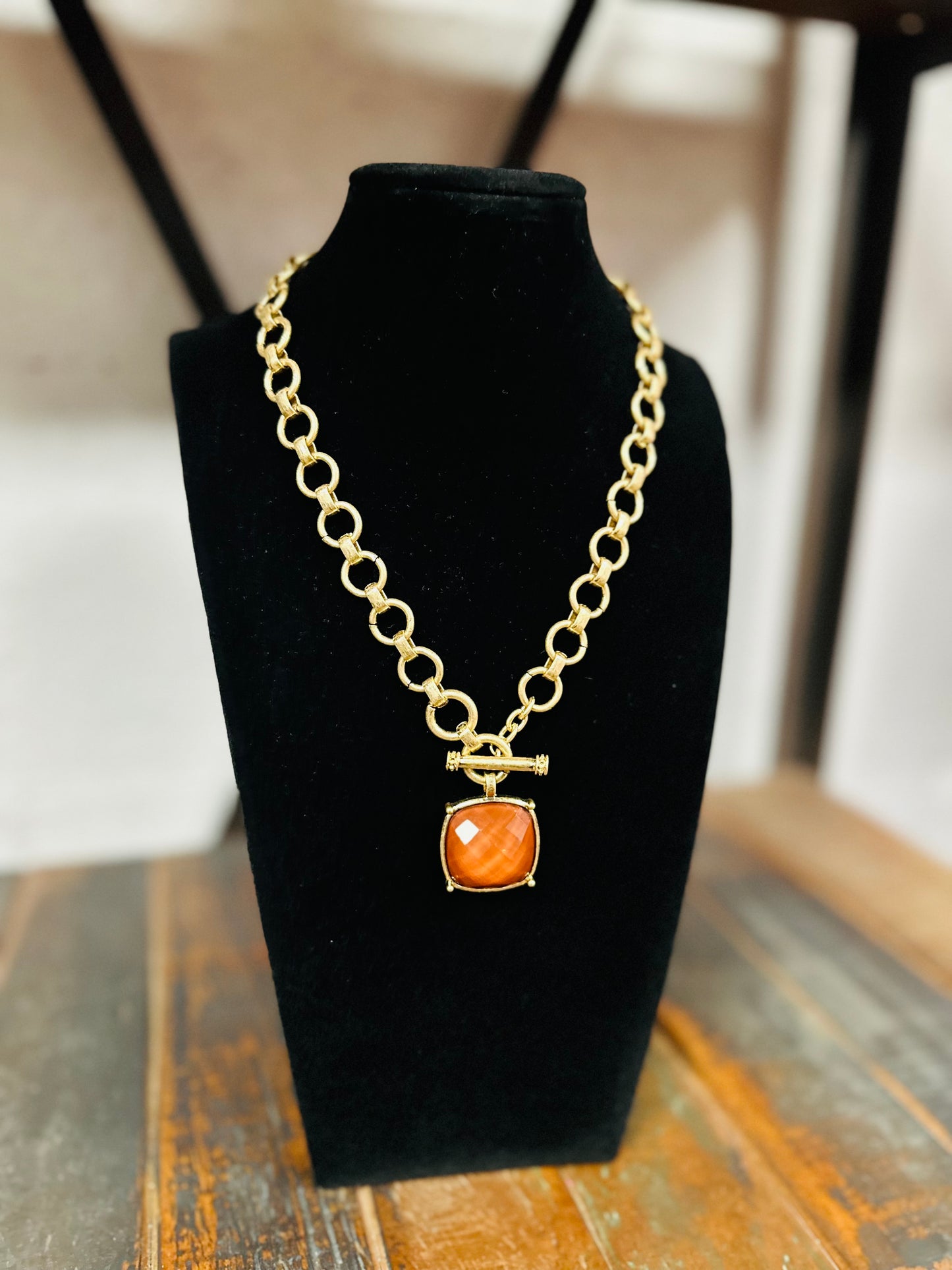 Brown Square Stone Pendant Necklace