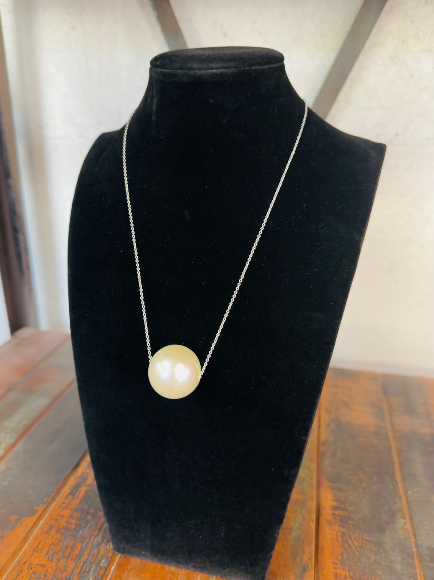 23mm Pearl Drop Pendant Necklace - Silver