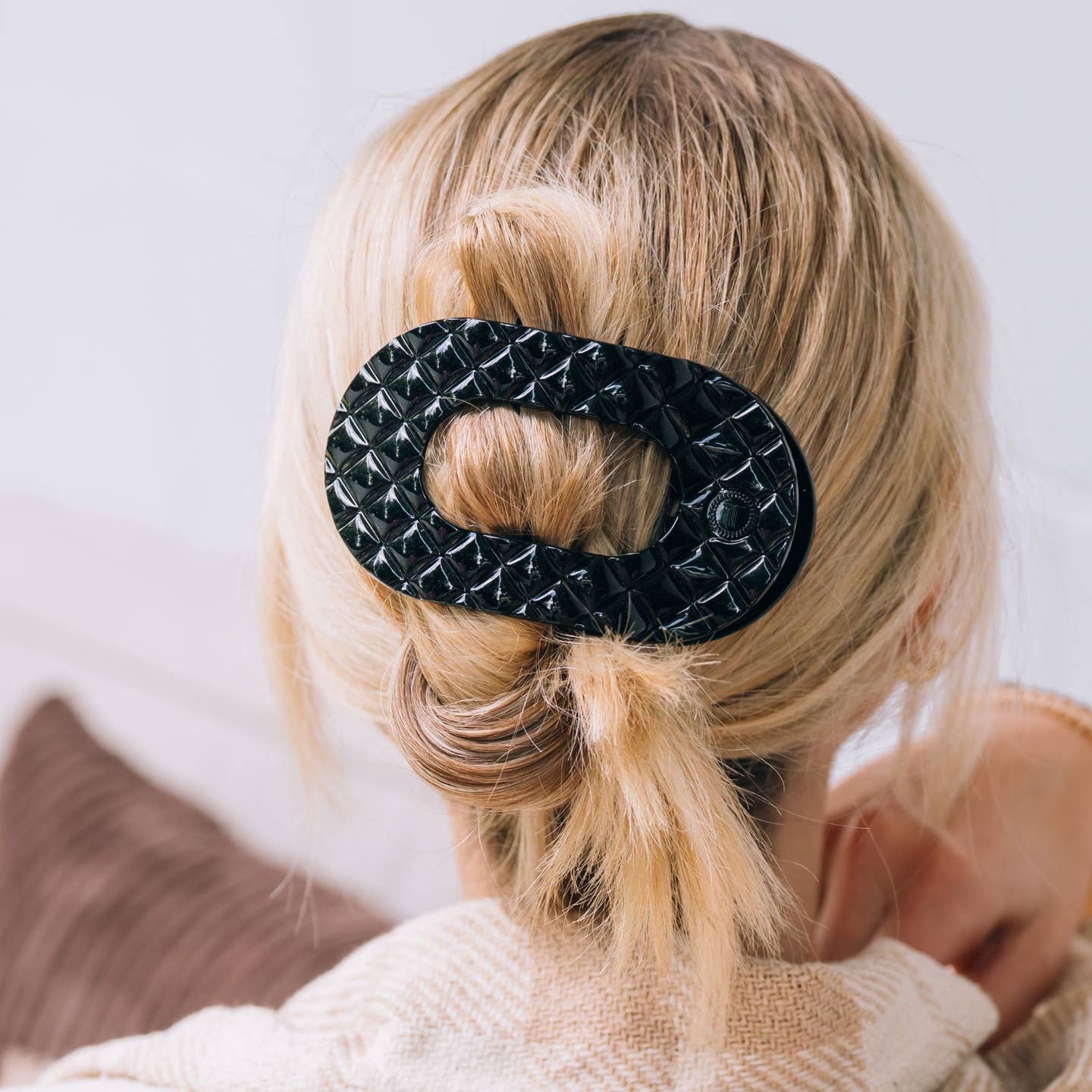 Jet Black Quilted Round Flat Hair Clip
