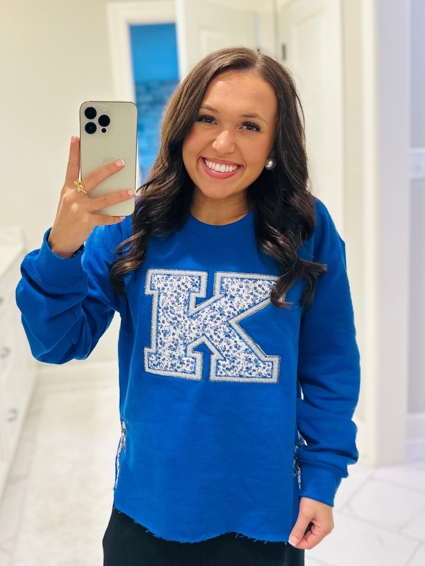 The Kentucky Glitter Embroidered Bow Side Sweatshirt