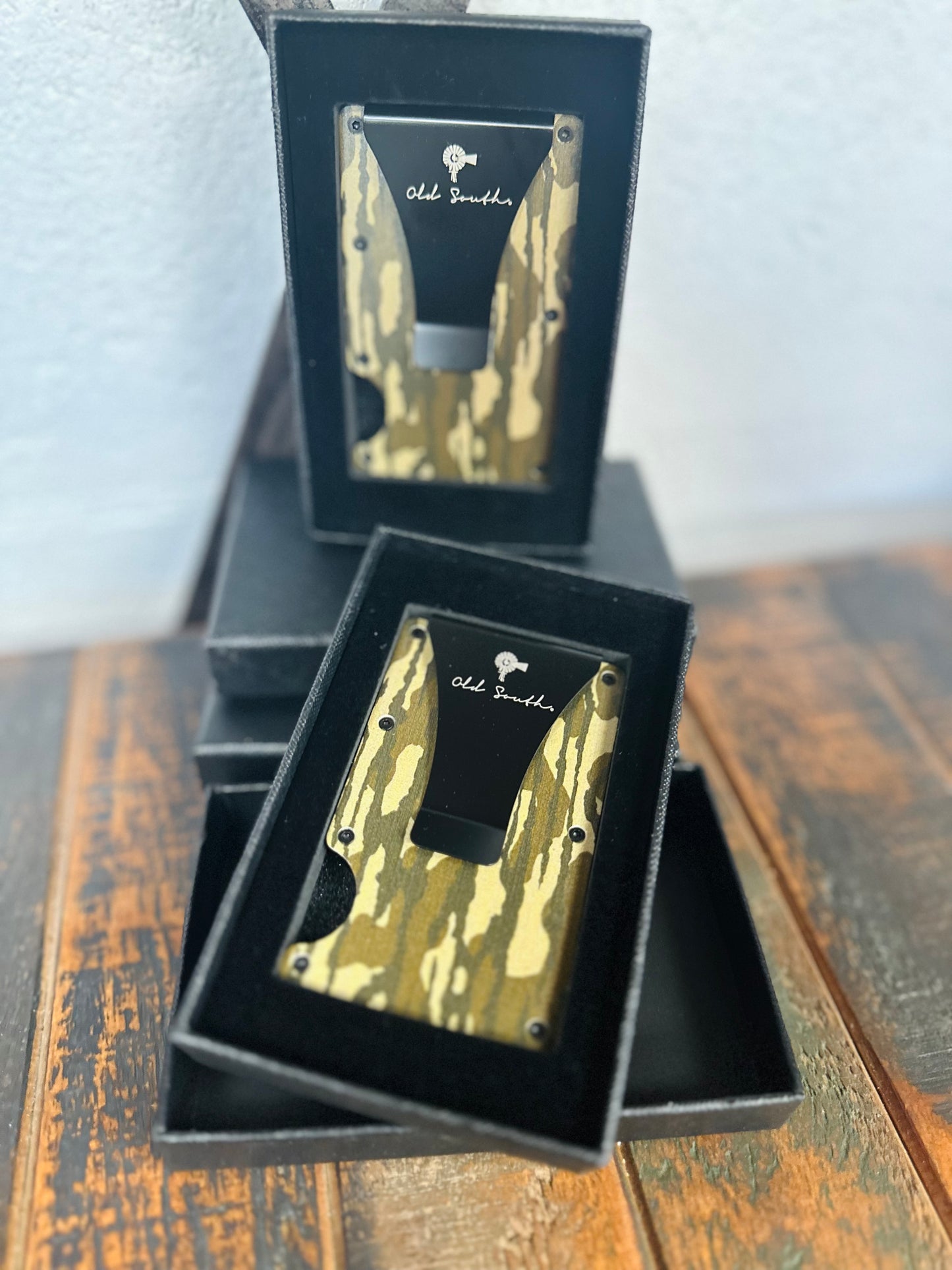 Thicket Camo Grit Aluminum Slim Wallet with Money Clip