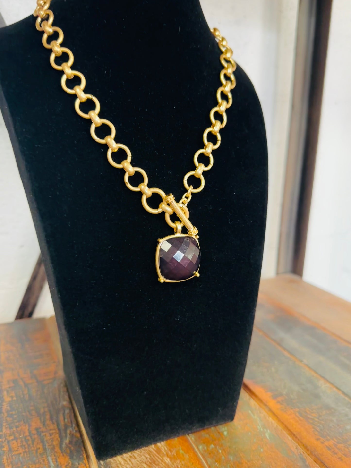 Black Square Stone Pendant Necklace