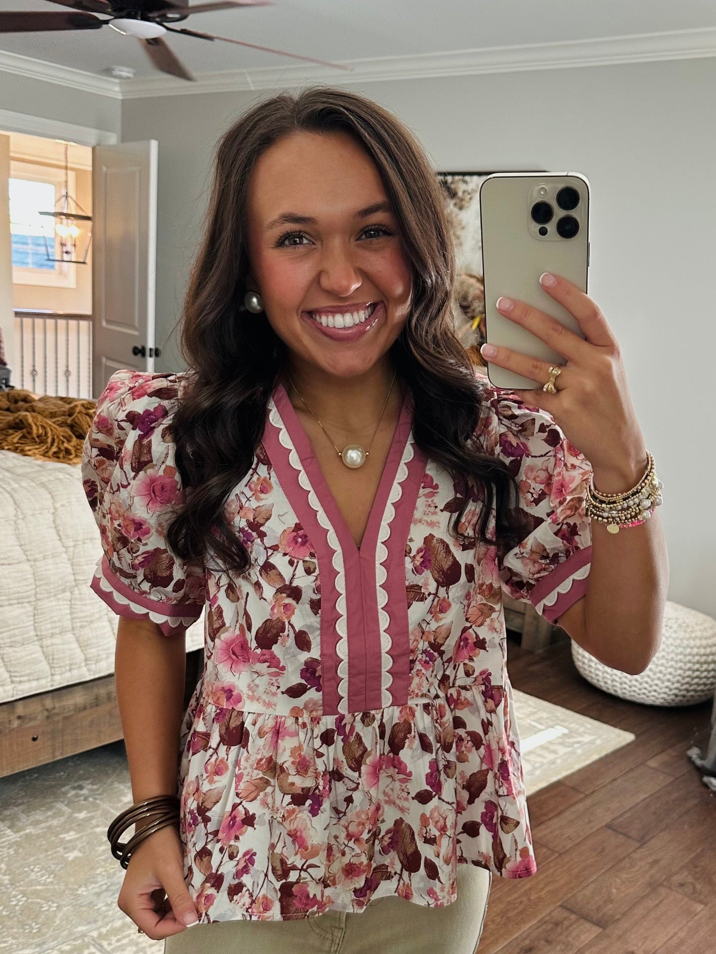 The Mabel Mauve Floral Scallop Trim Top