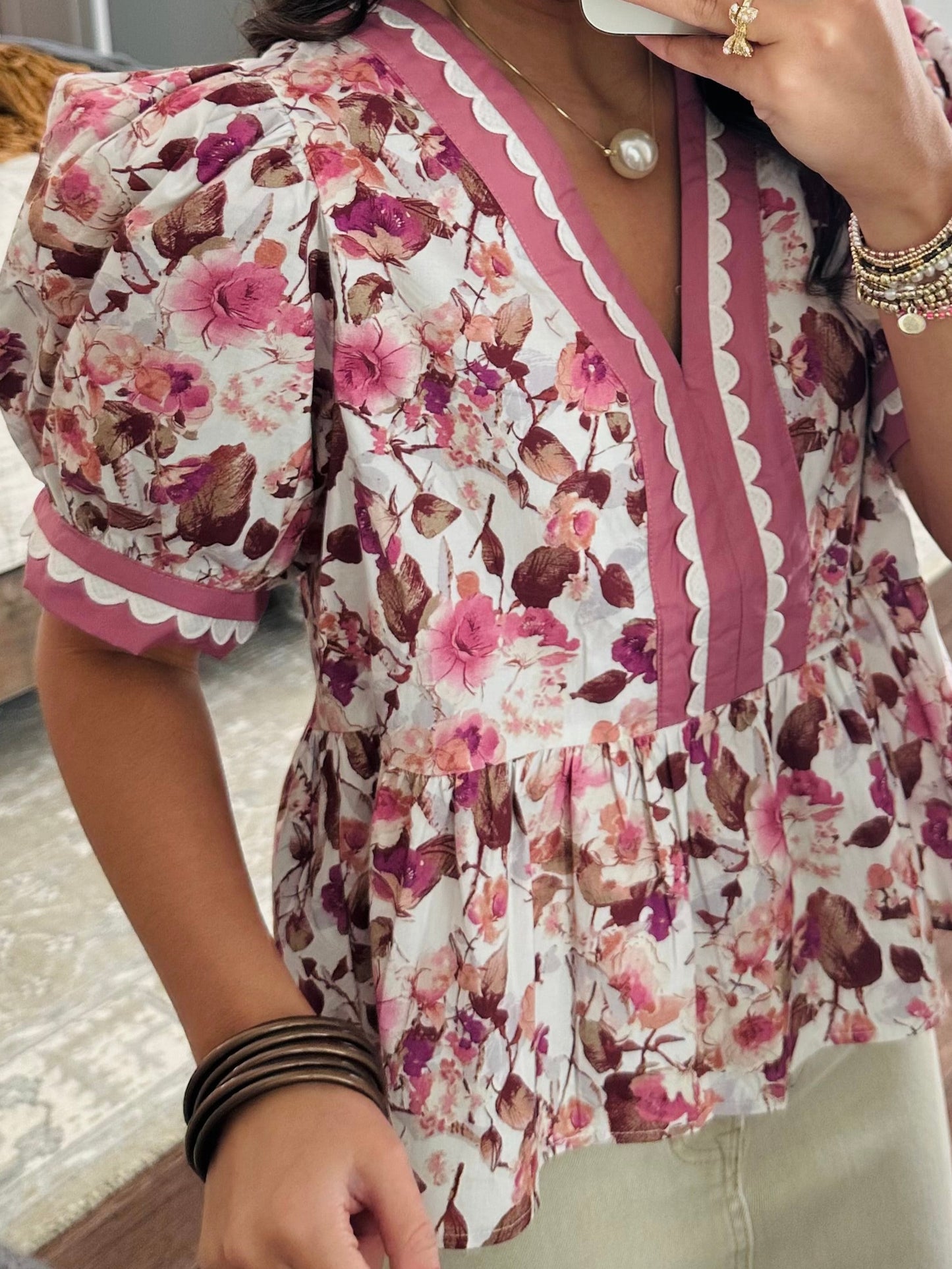The Mabel Mauve Floral Scallop Trim Top