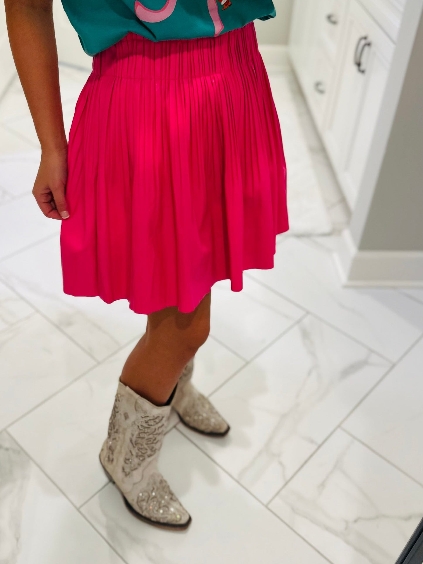 The Annie Hot Pink Leather Pleated Skirt
