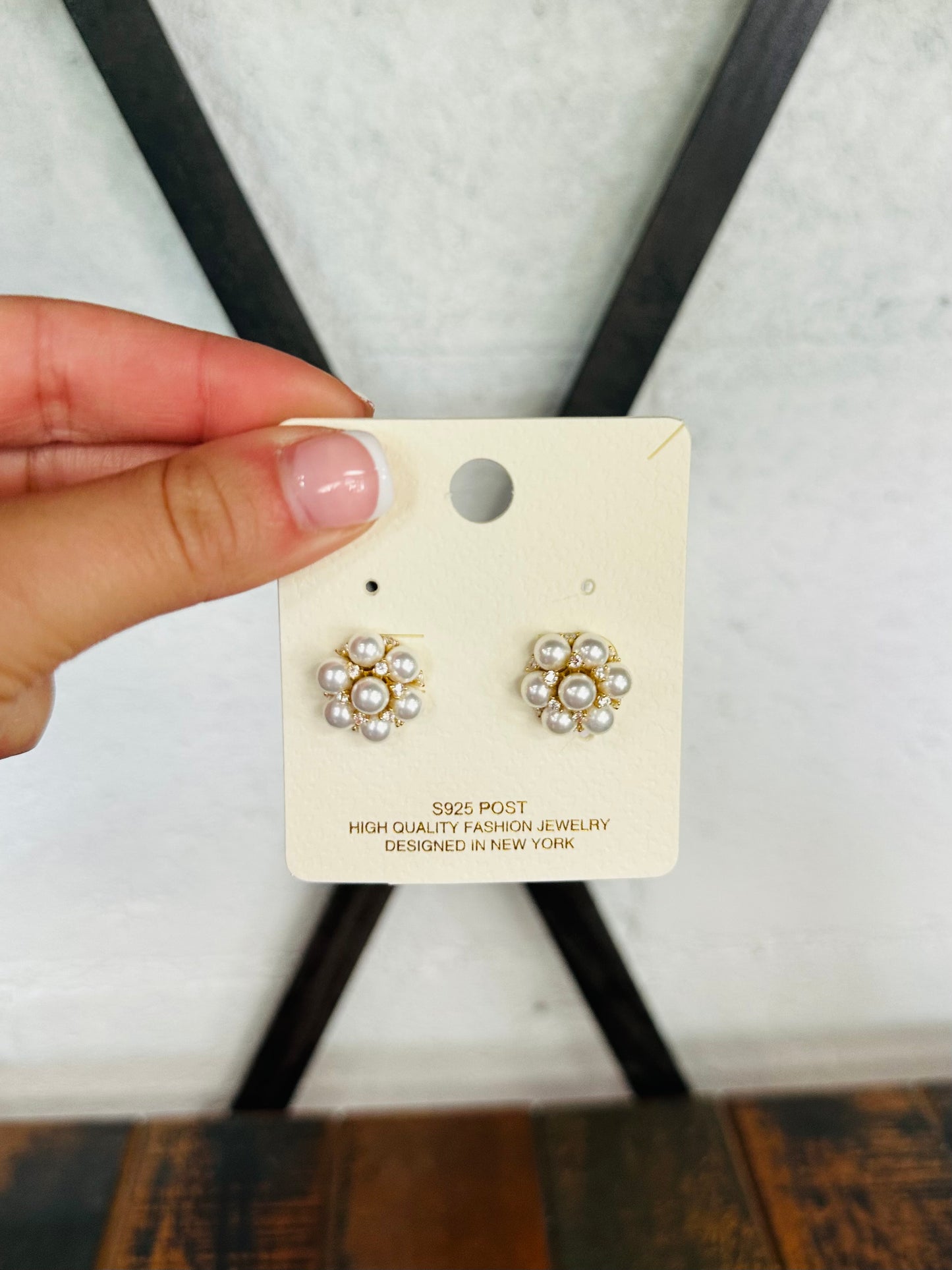 Pearl Round Cluster Stud Earring