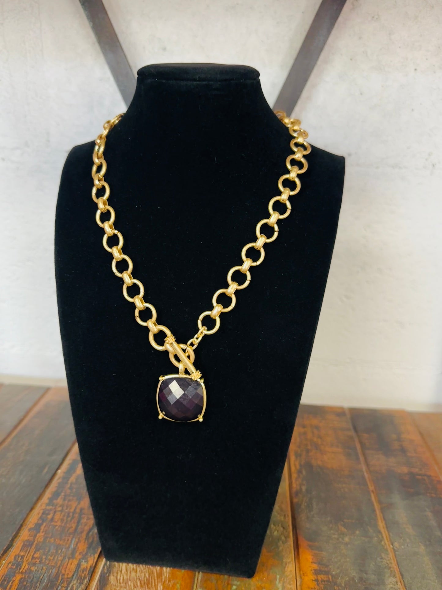 Black Square Stone Pendant Necklace