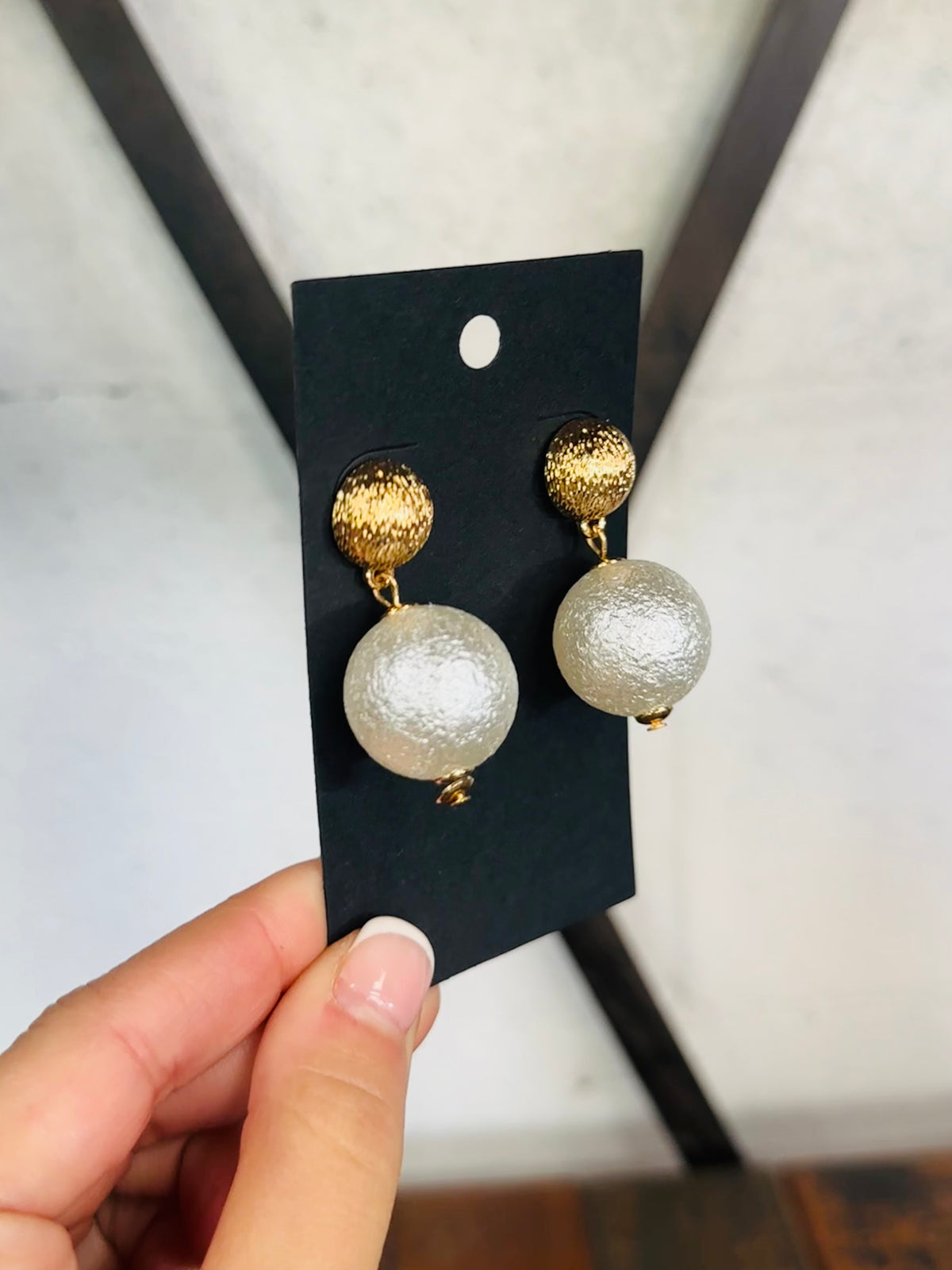 Elegant Pearl Dangle Earring