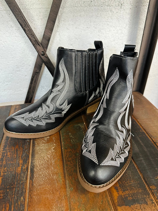 The Montana Black Western Bootie