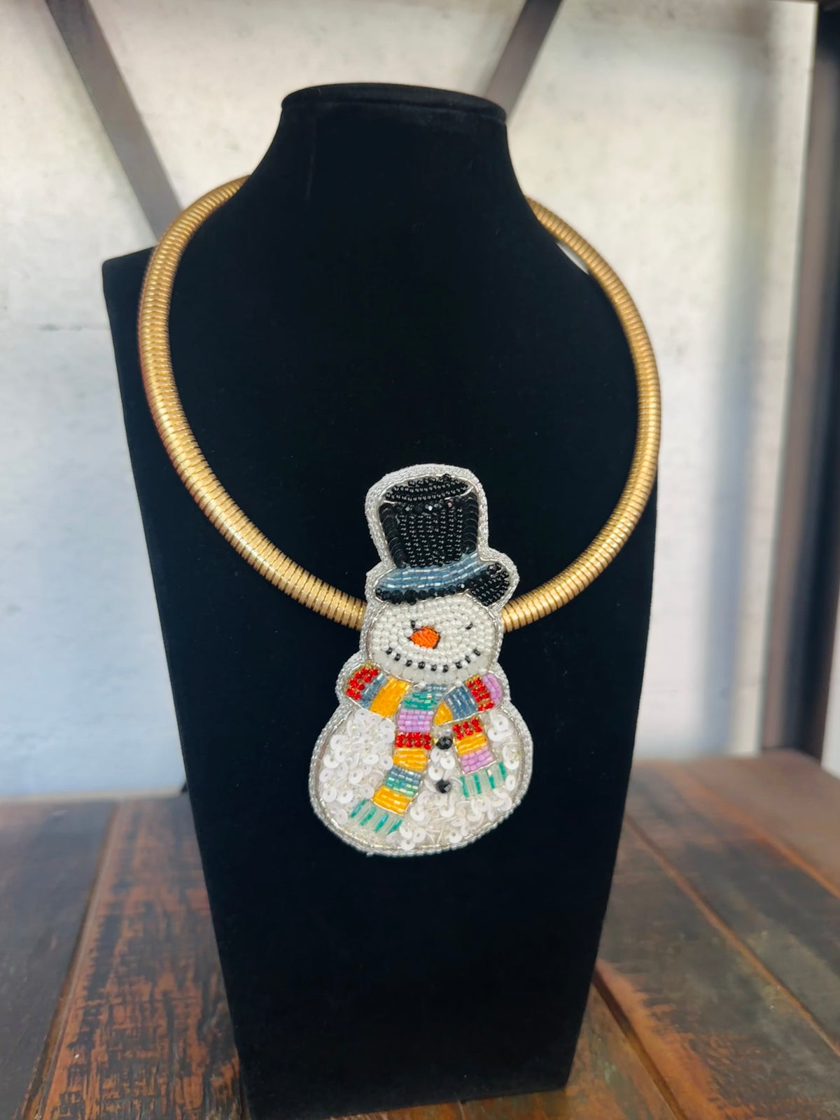 White Snowman Beaded Collar Necklace